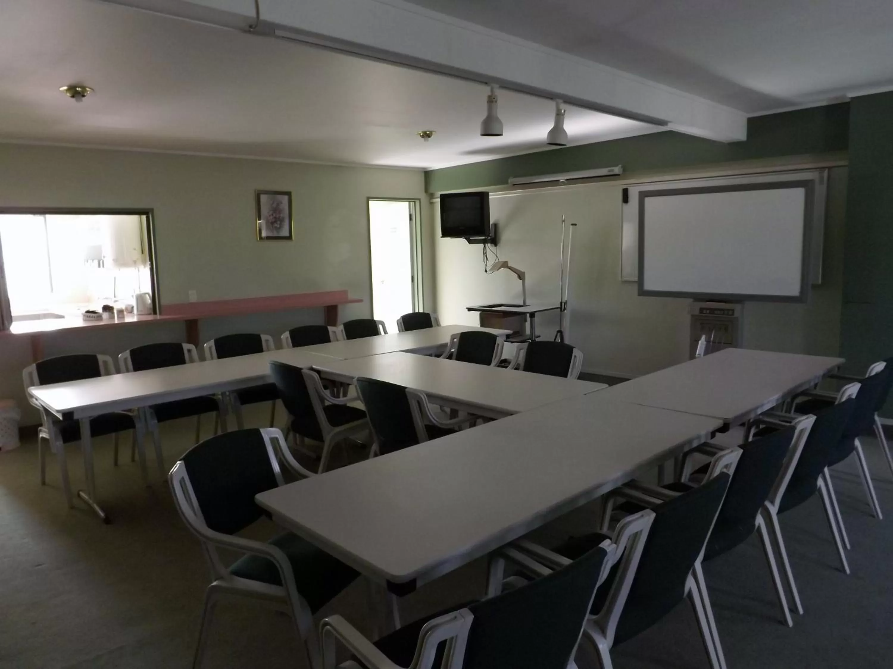 Business facilities in Karaka Tree Motel