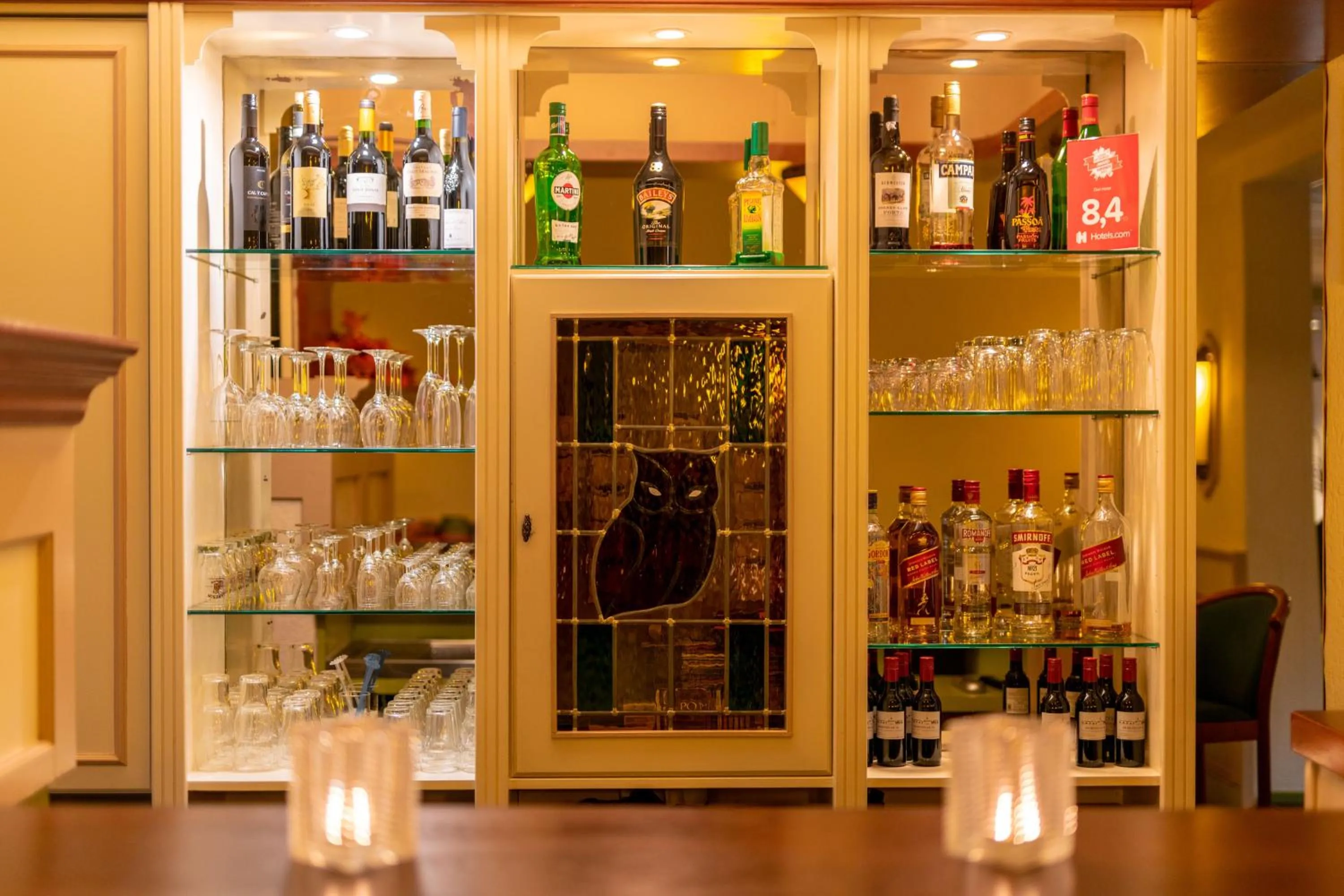 Lounge or bar in Owl Hotel