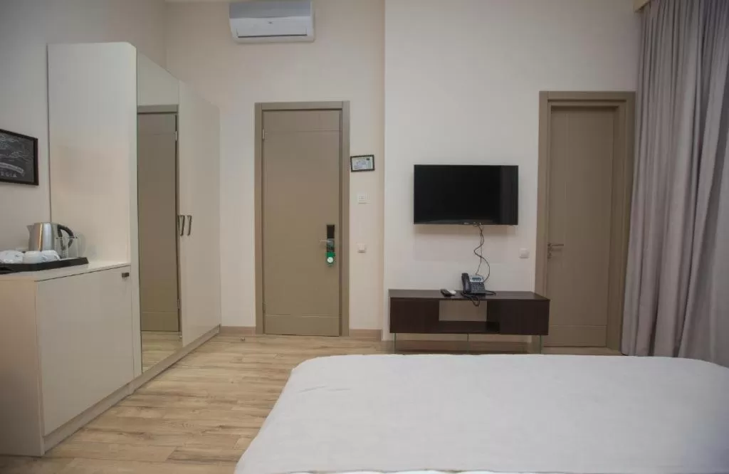 TV/Entertainment Center in History Hotel Tbilisi