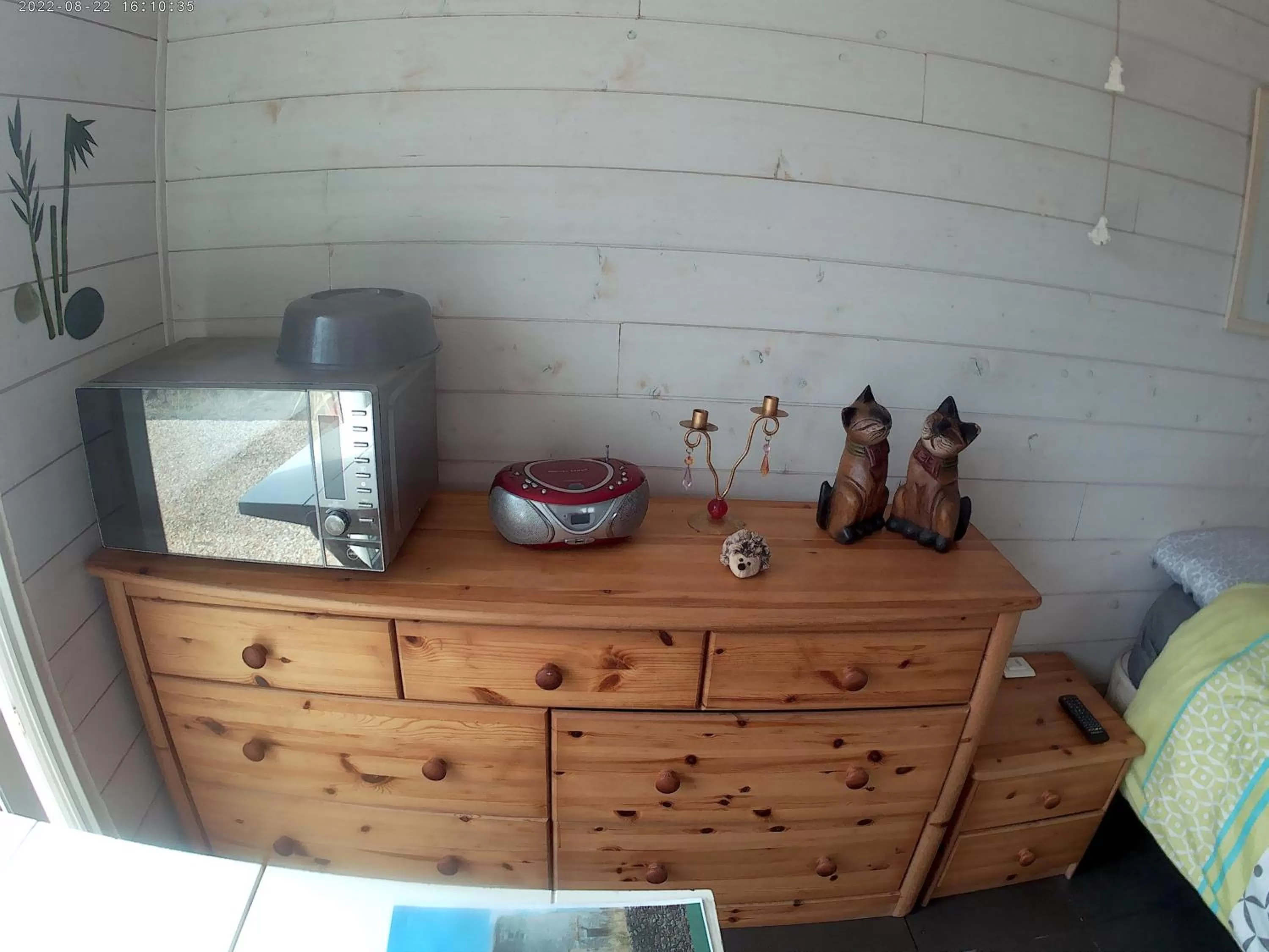 minibar in Chez Daniel & Catherine