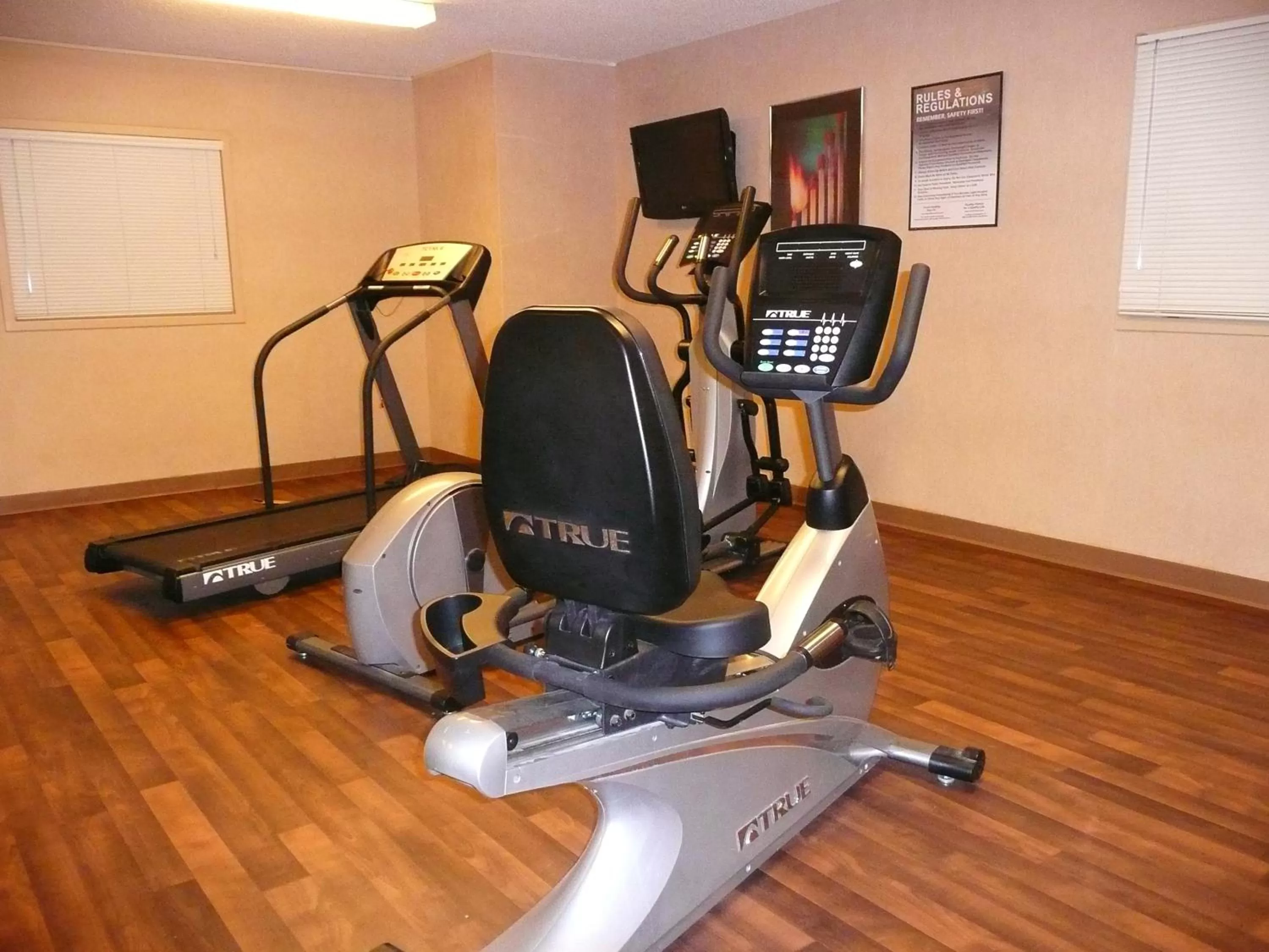 Fitness centre/facilities in Extended Stay America Select Suites - Des Moines - West Des Moines