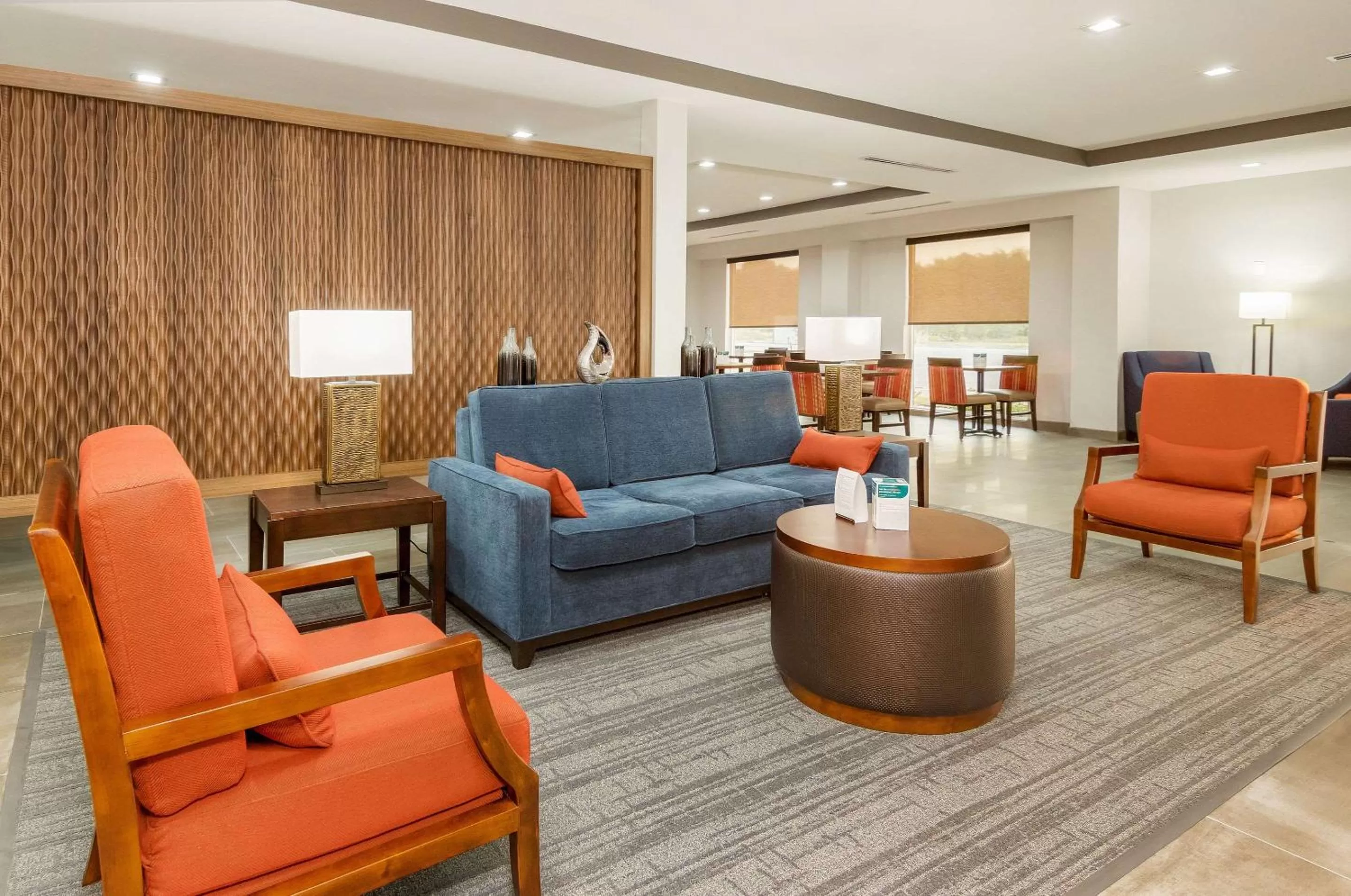 Lobby or reception in Comfort Suites DeSoto Dallas South