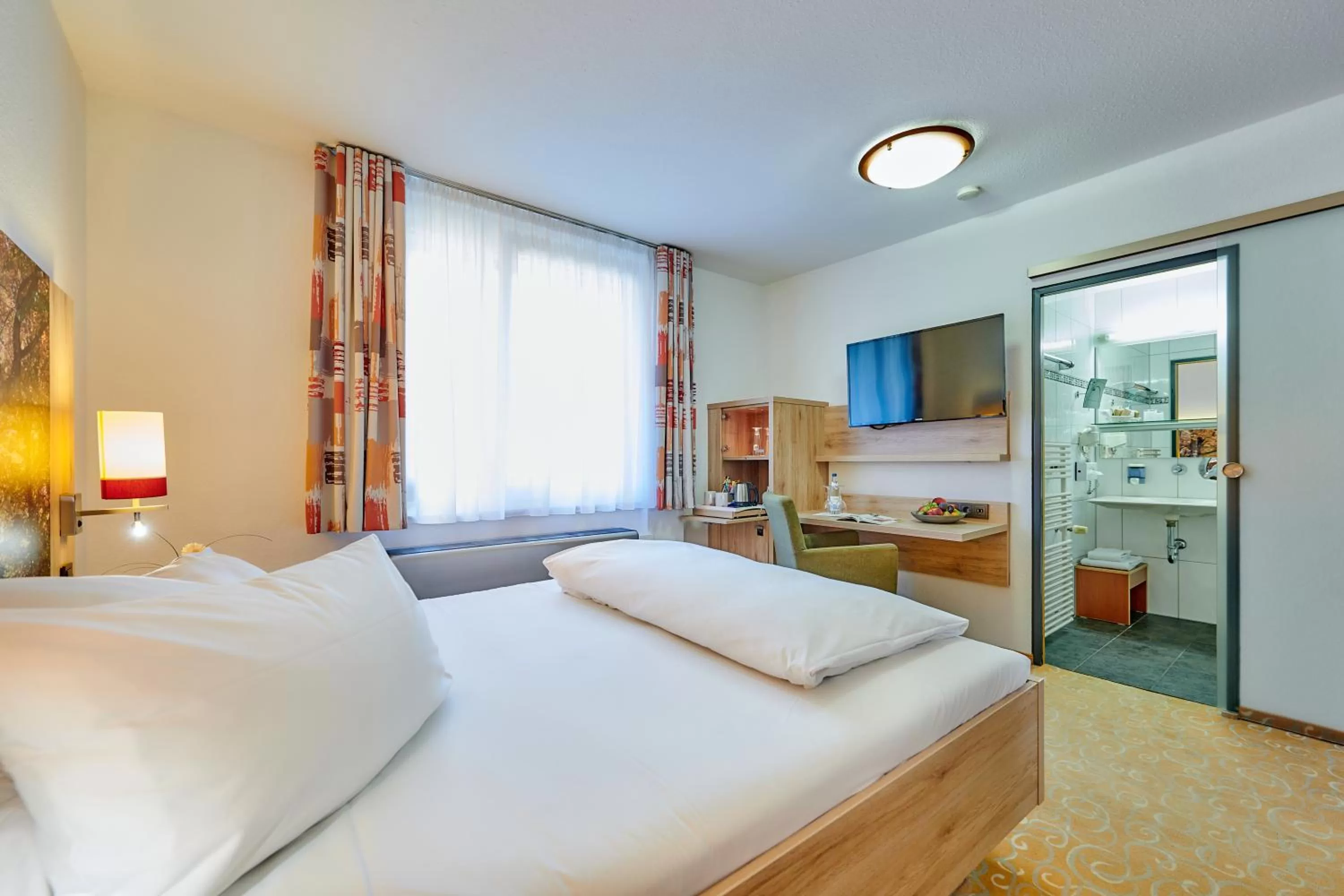 Photo of the whole room, Bed in Ringhotel Gasthof Hasen