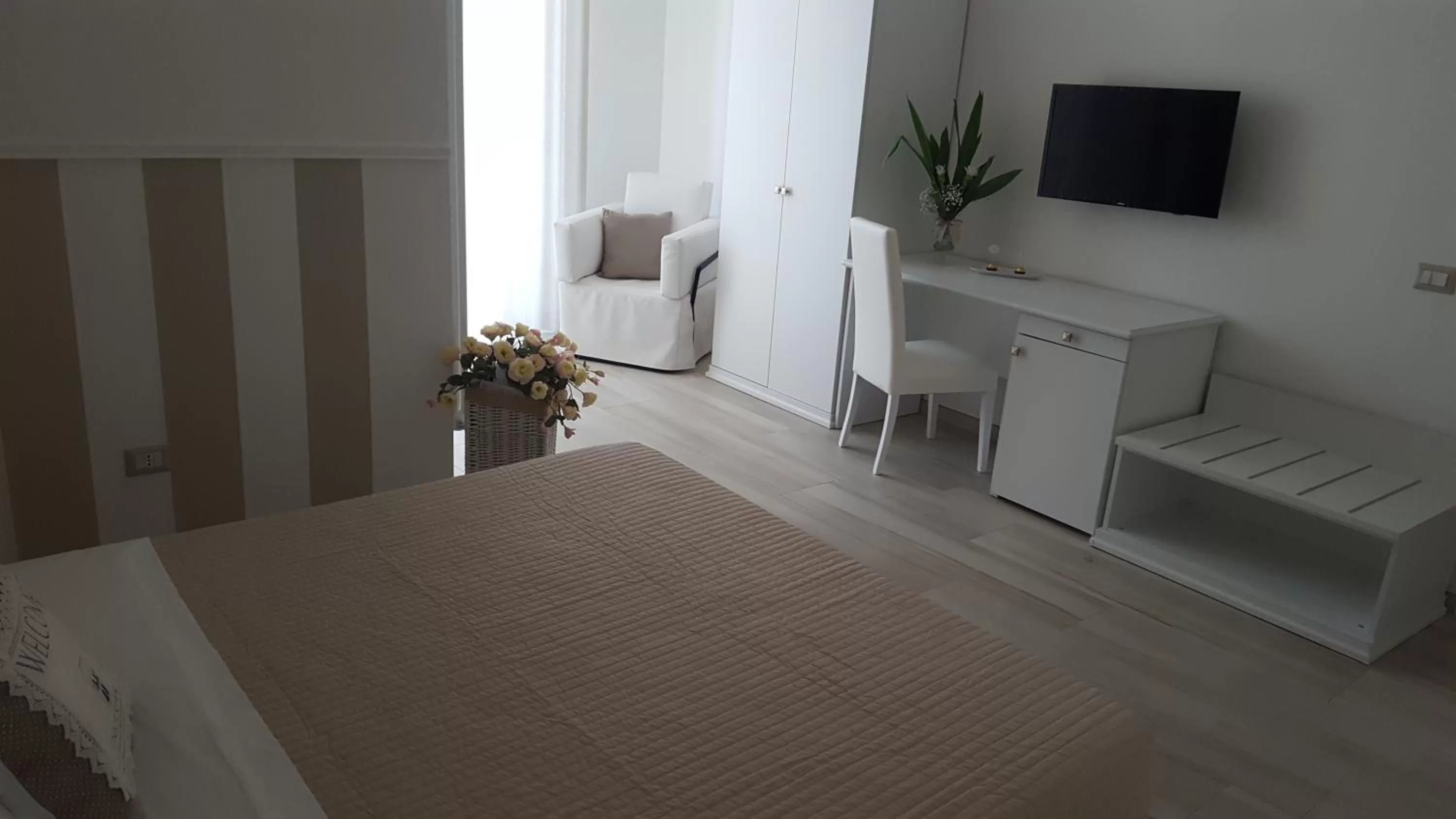 Balcony/Terrace, Bed in Finestre sul Borgo