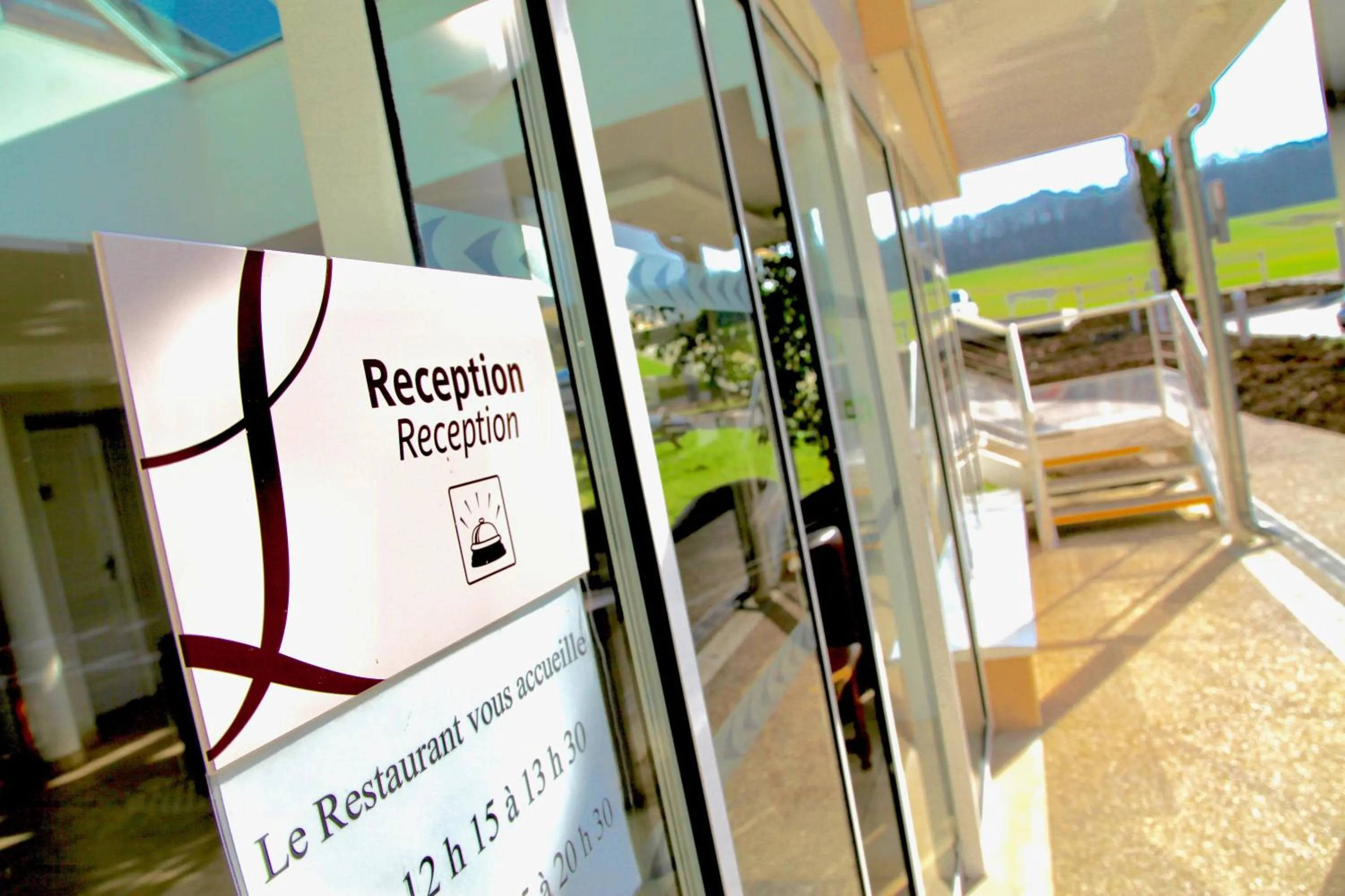 Facade/entrance in Logis Hôtel Restaurant Le Moulin de la Coudre