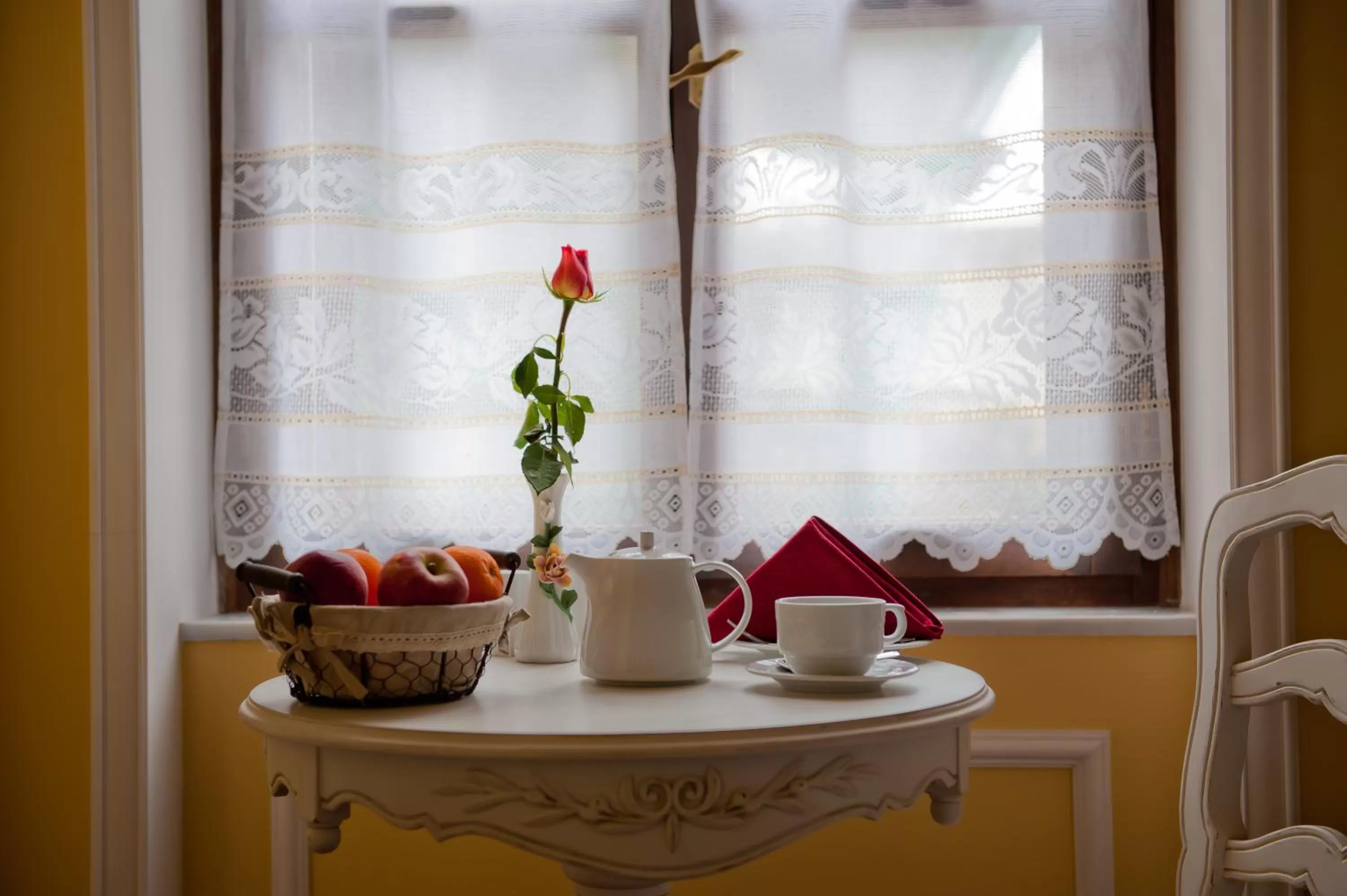 Decorative detail in Boutique Hotel Anagennisis