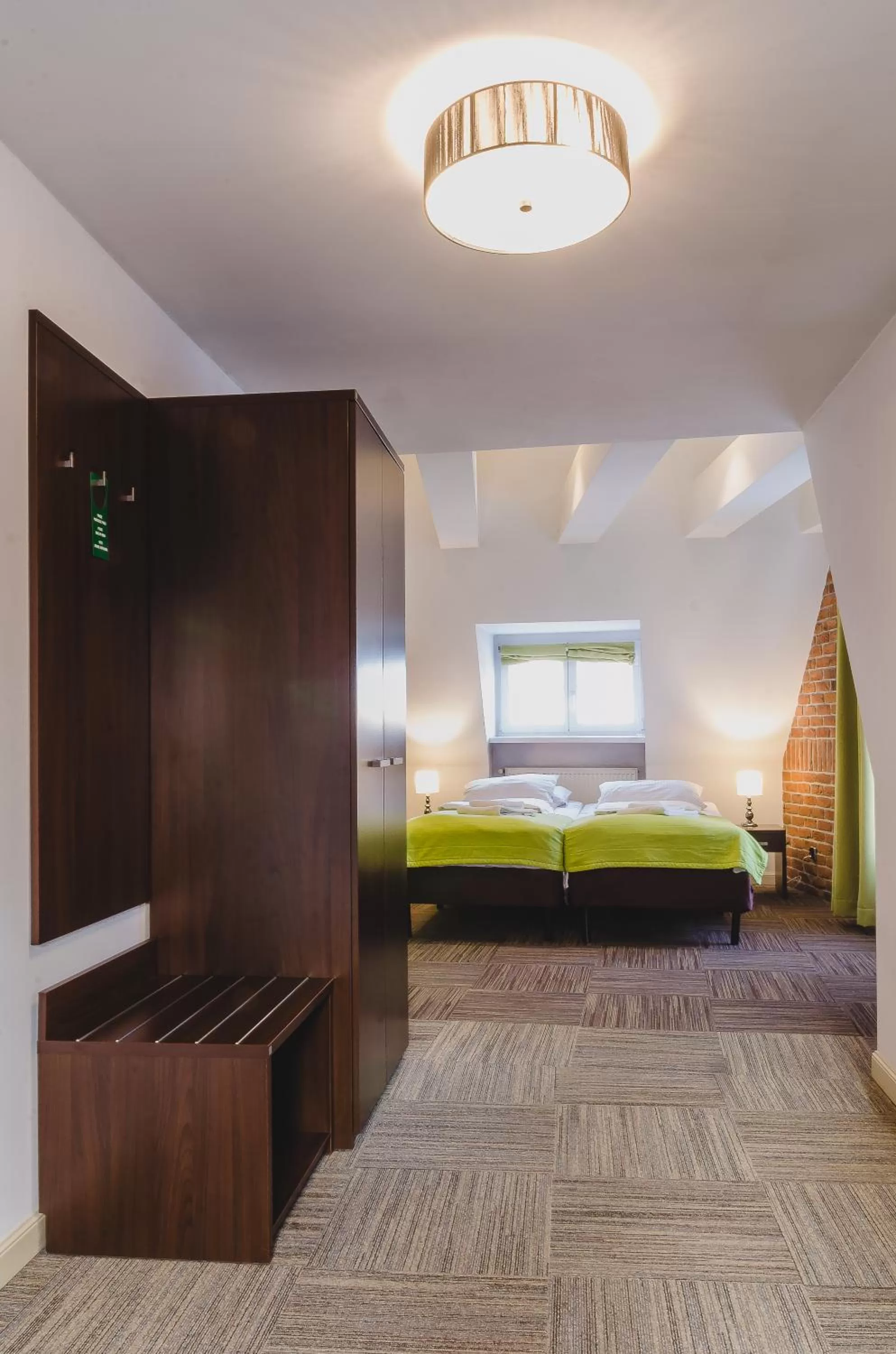 Superior Quadruple Room in Hotel Artus - Old Town