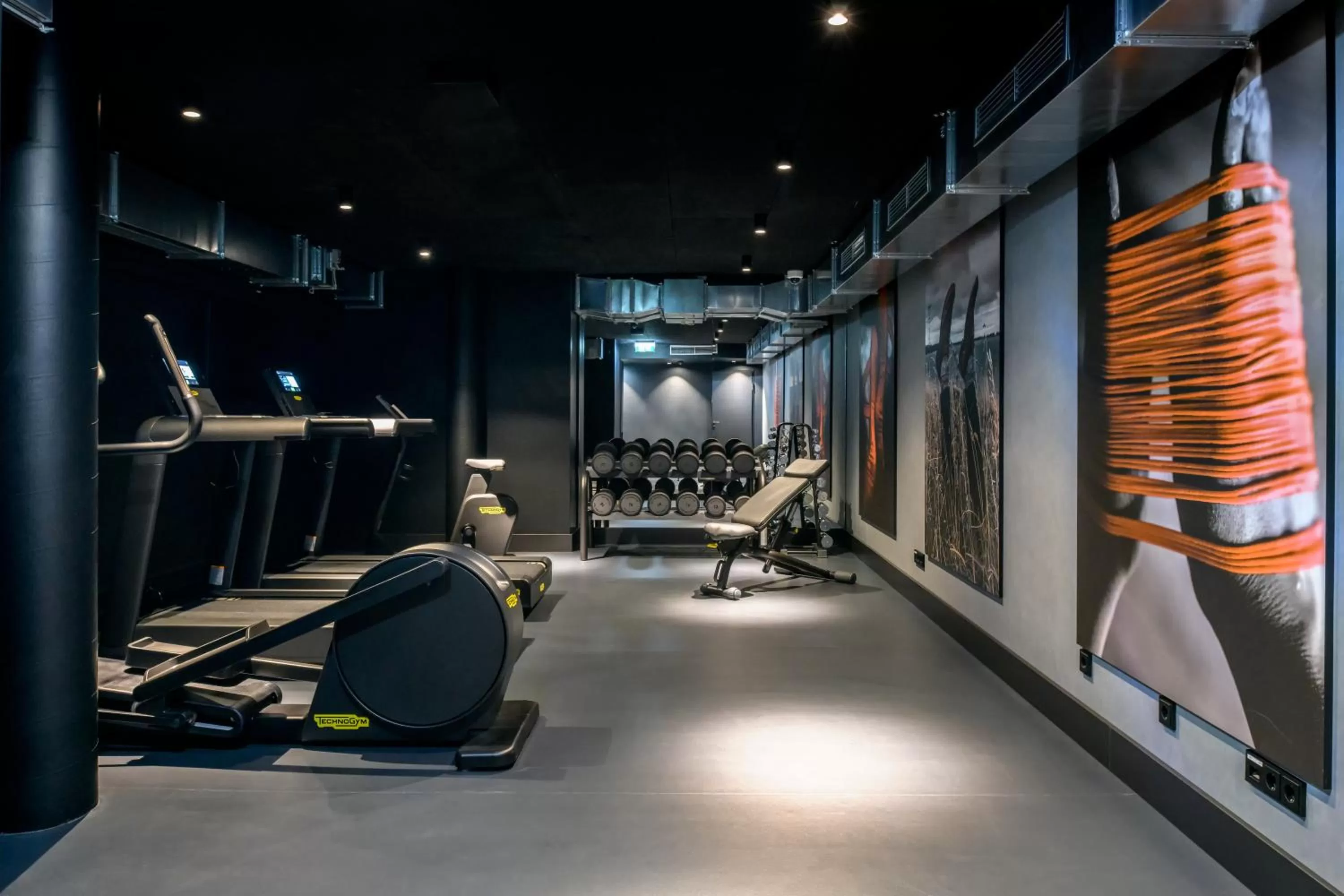 Fitness centre/facilities in Radisson RED Hotel, Vienna