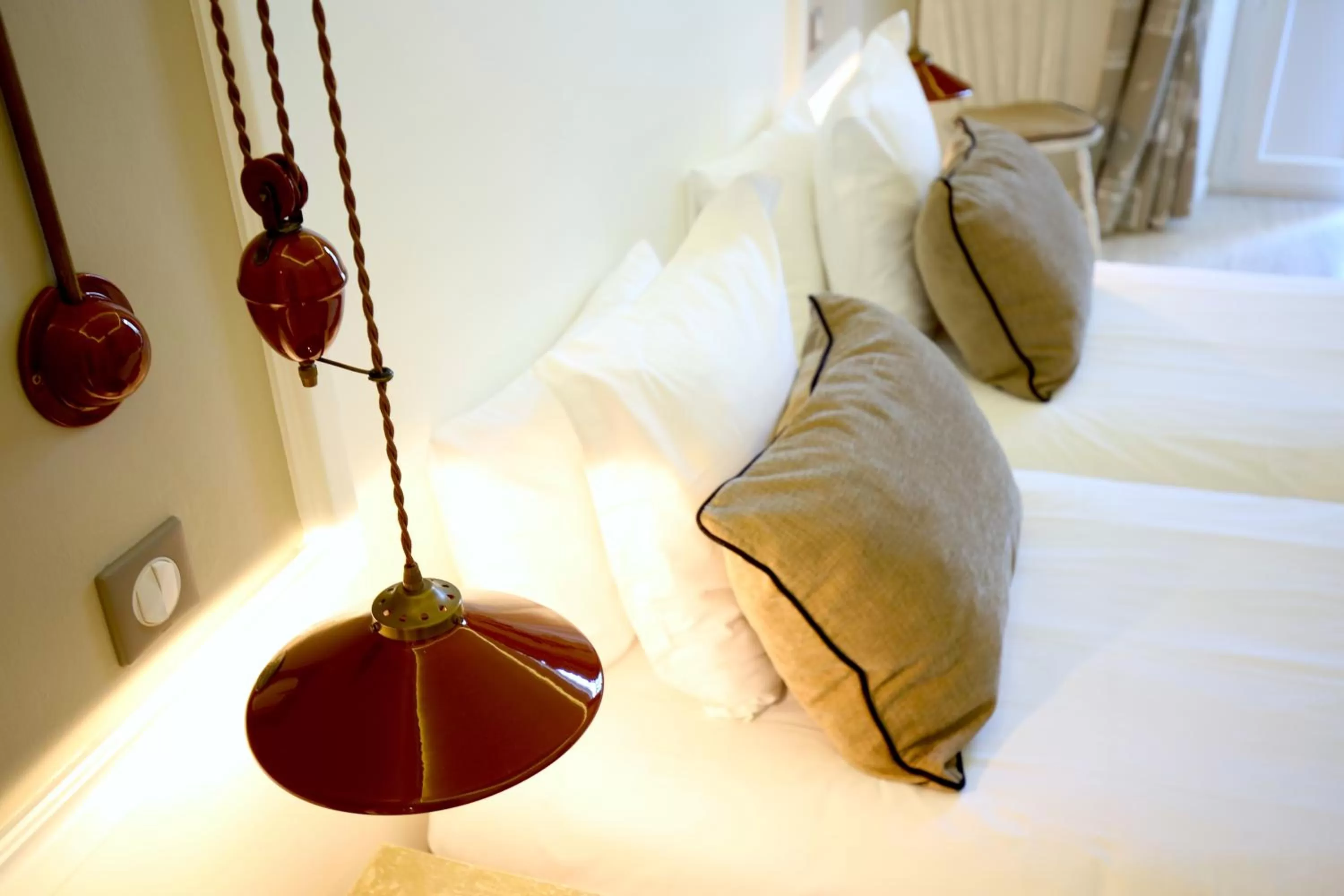 Decorative detail, Bed in Hotel Royal Bon Repos