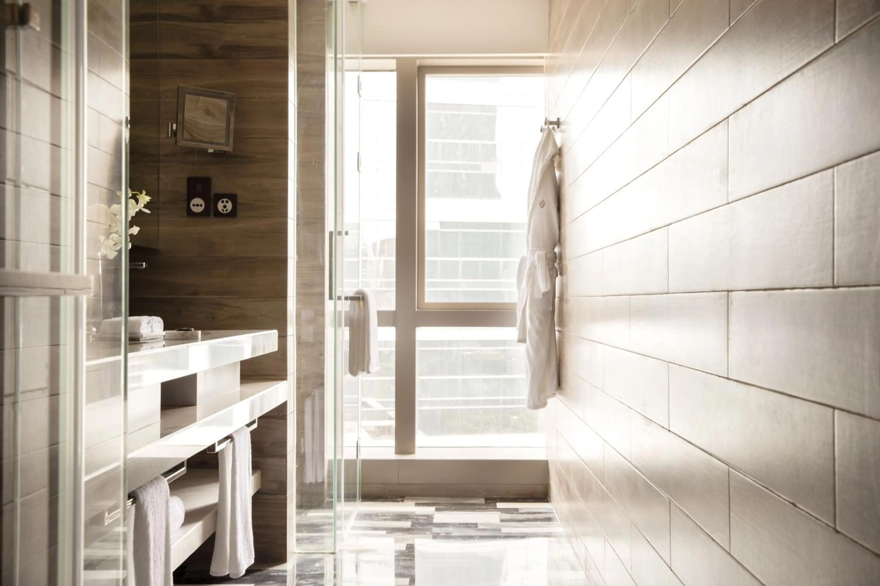 Shower in Jumeirah Living Guangzhou