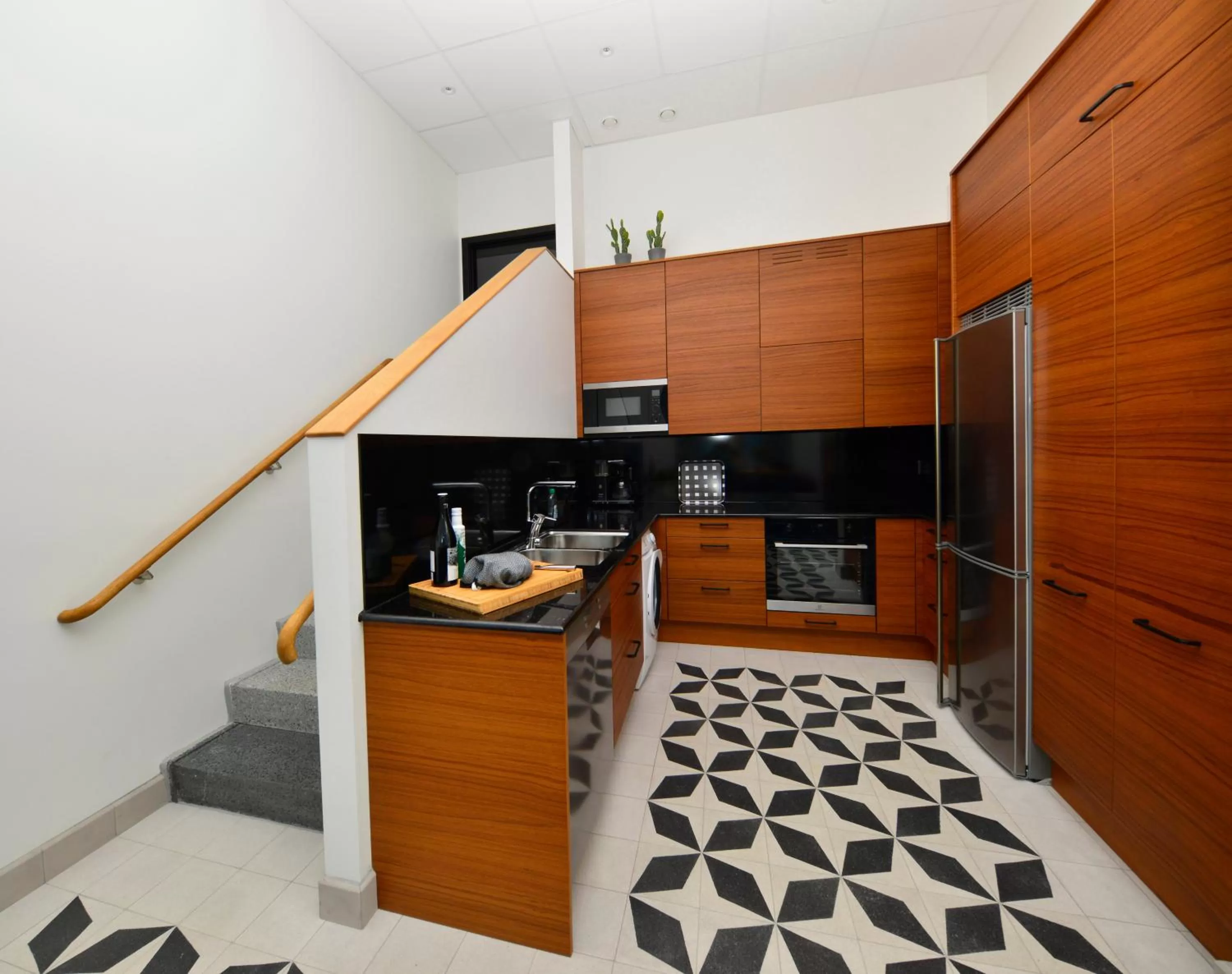 Kitchen or kitchenette in Staykvick Boutique Hostel