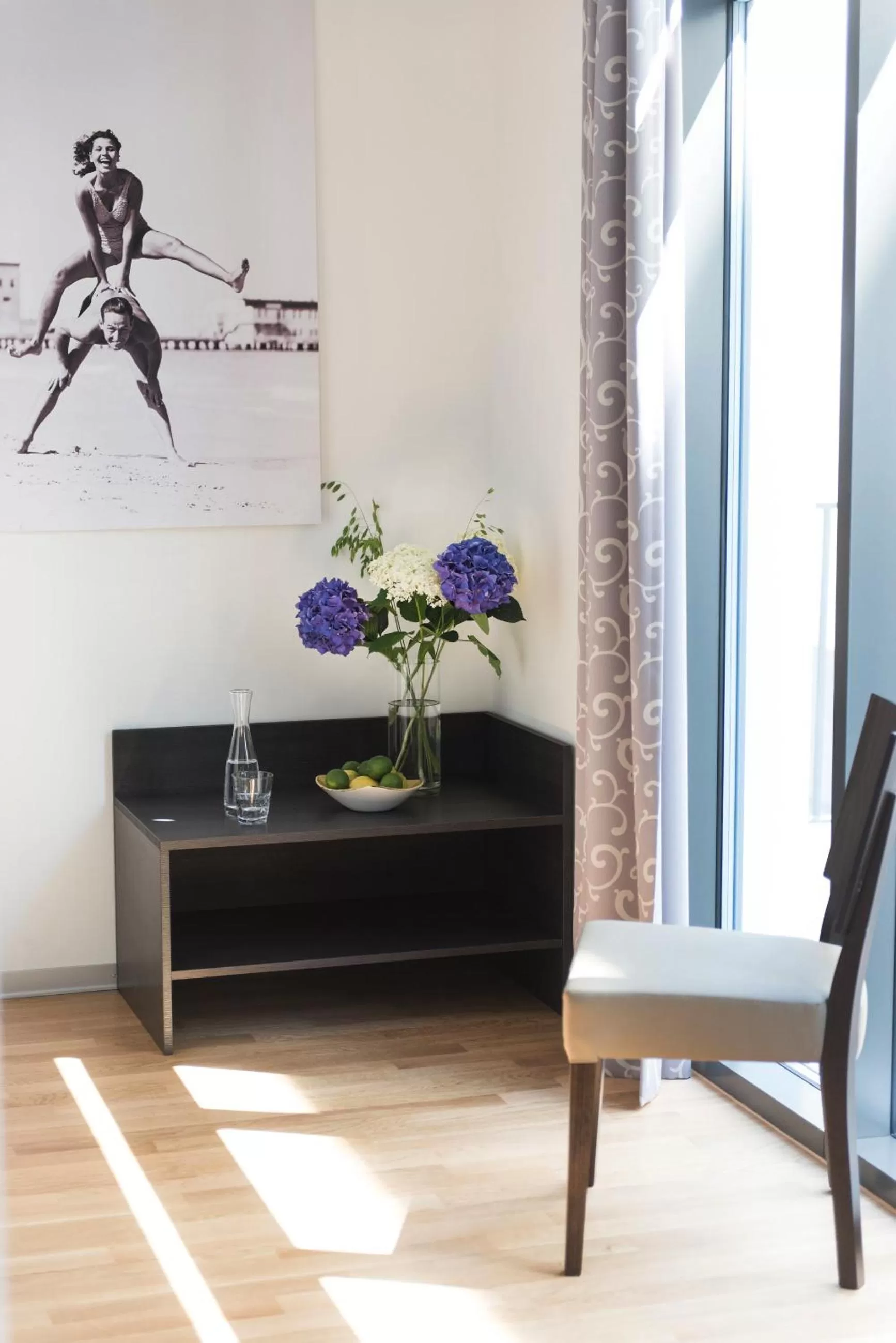 Decorative detail, Seating Area in Barracuda