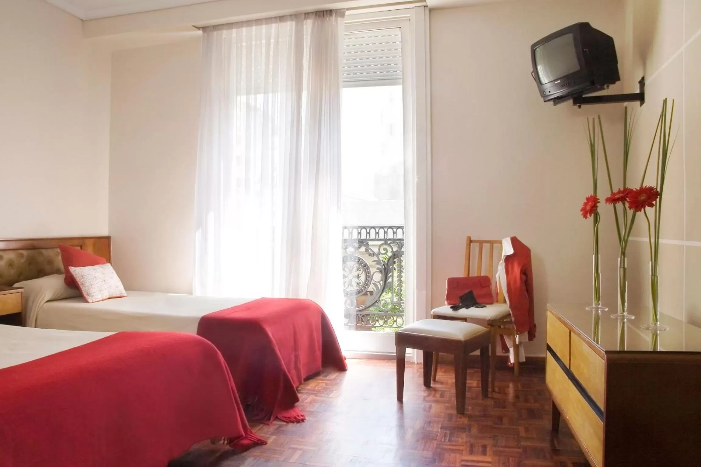 Day, Bed in Petit Recoleta Suites