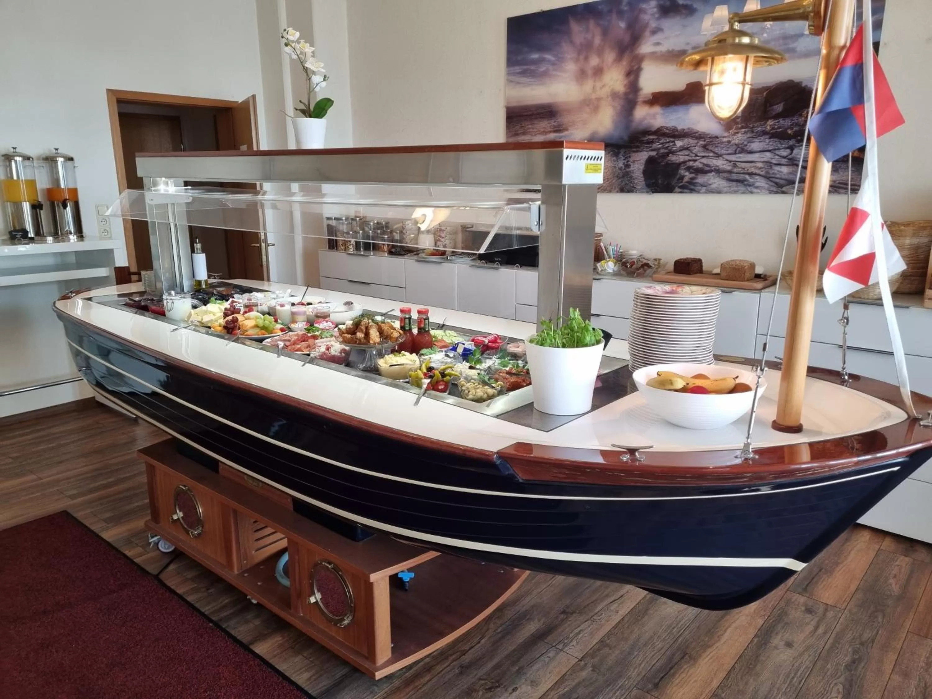 Breakfast in Hotel Waterkant