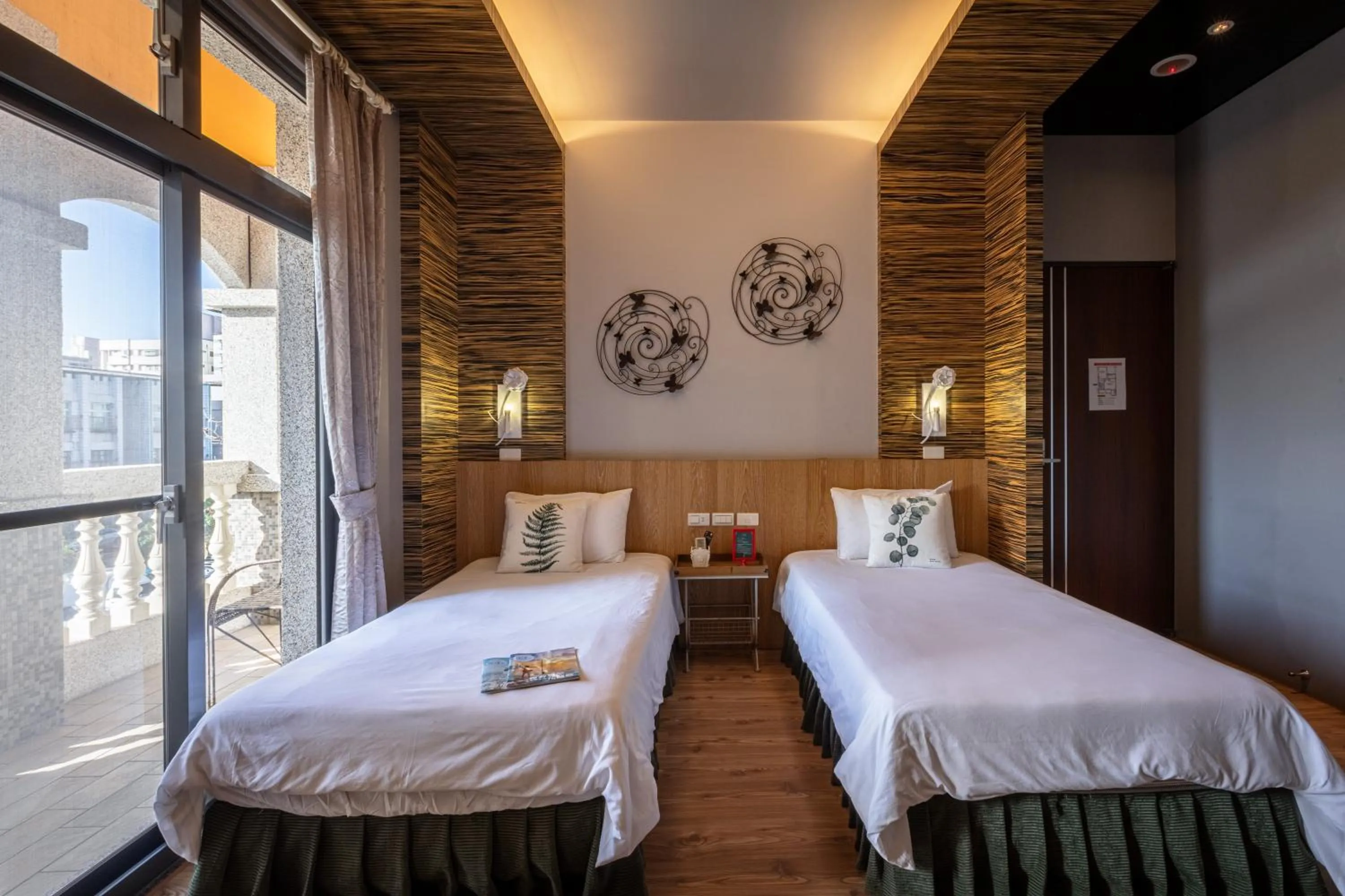 Deluxe Twin Room in Queen Love Homestay