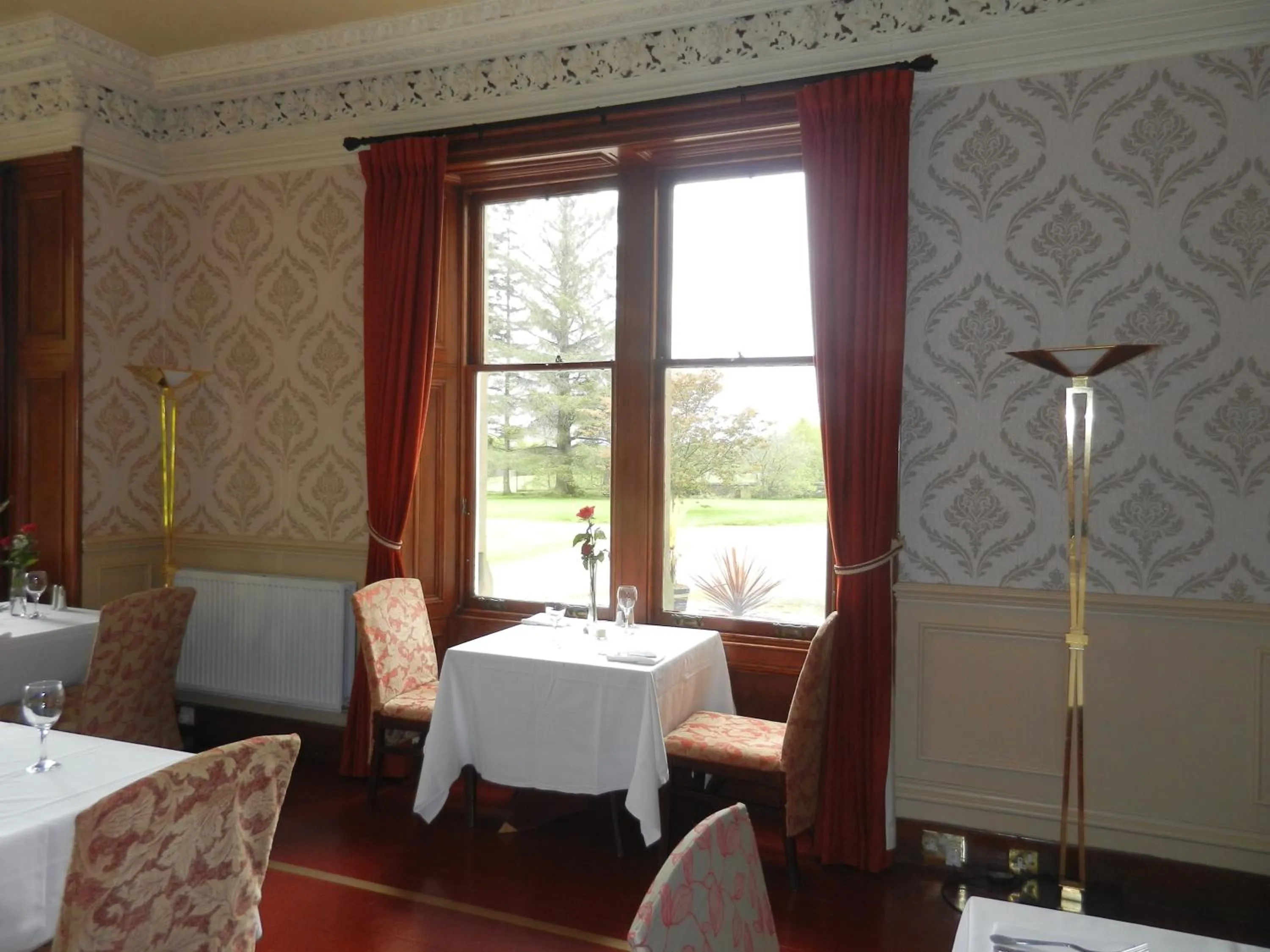 Restaurant/places to eat in Mansfield Castle Hotel