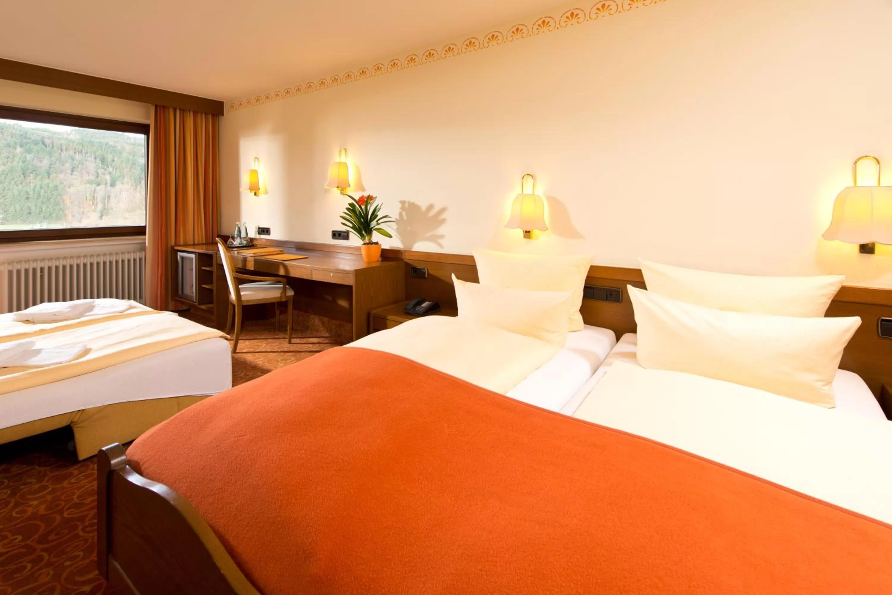 Photo of the whole room, Bed in Silberkönig Schwarzwald Hotel & Restaurant Ringhotel