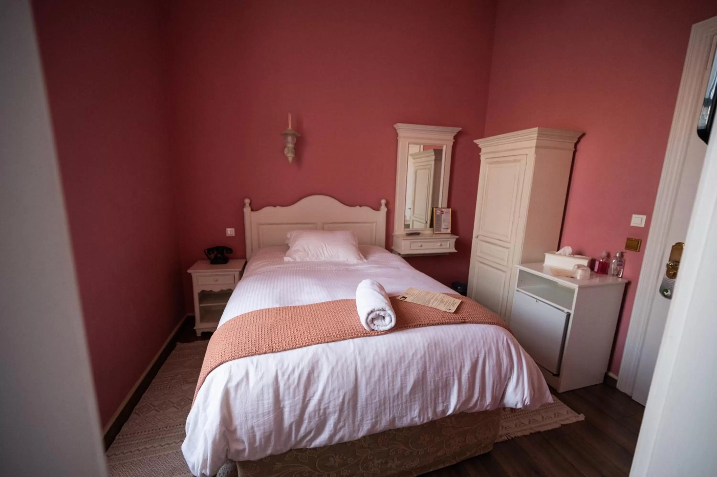 Bed in Boutique Hotel Anagennisis