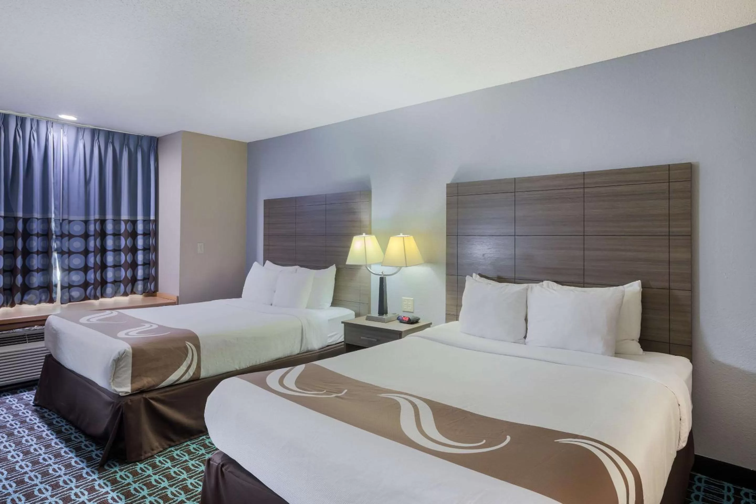 Photo of the whole room, Bed in Quality Inn & Suites Blue Springs - Kansas City
