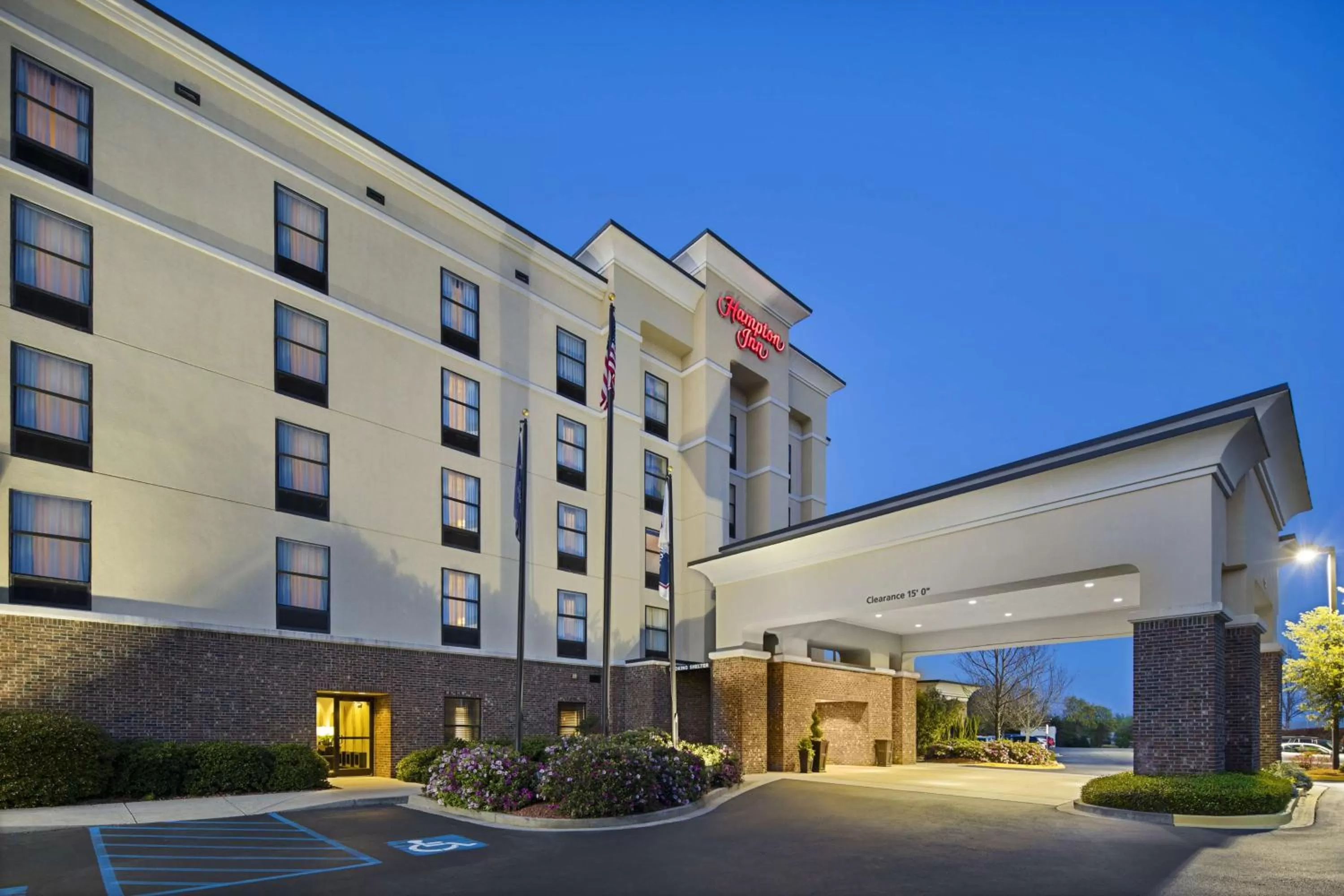 Property building in Hampton Inn Columbia I-20-Clemson Road