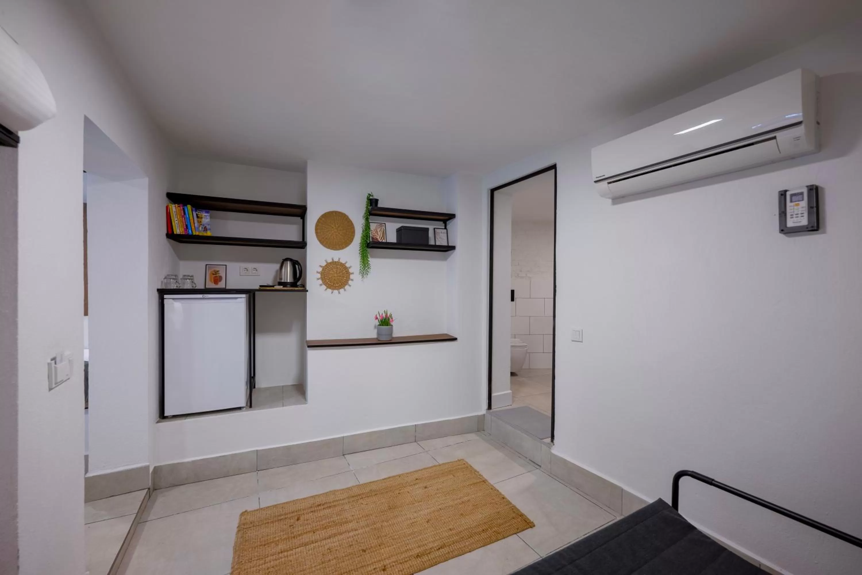 Massage in The Easy Rooms Terrace