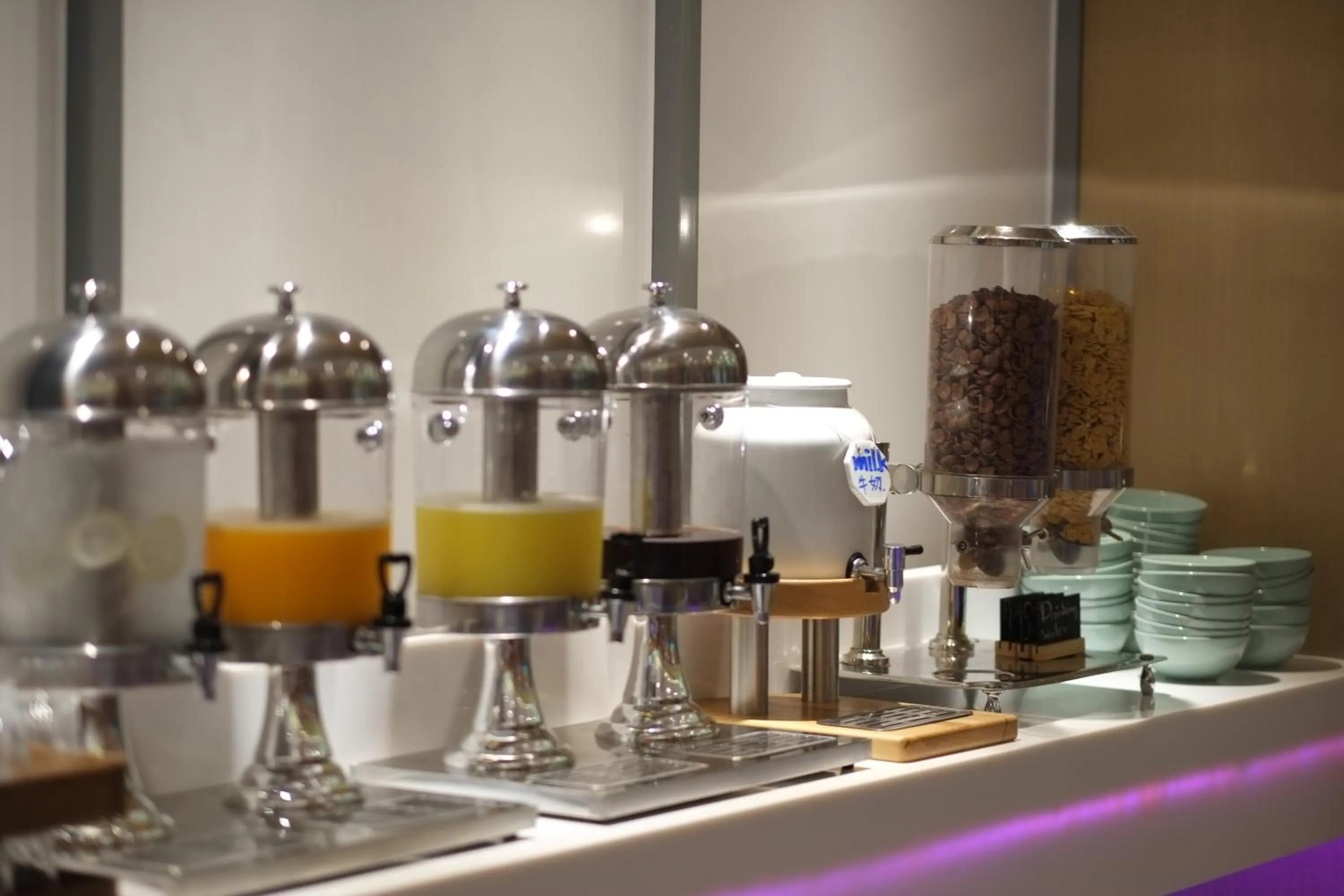 Bizotel Premier Hotel & Residence