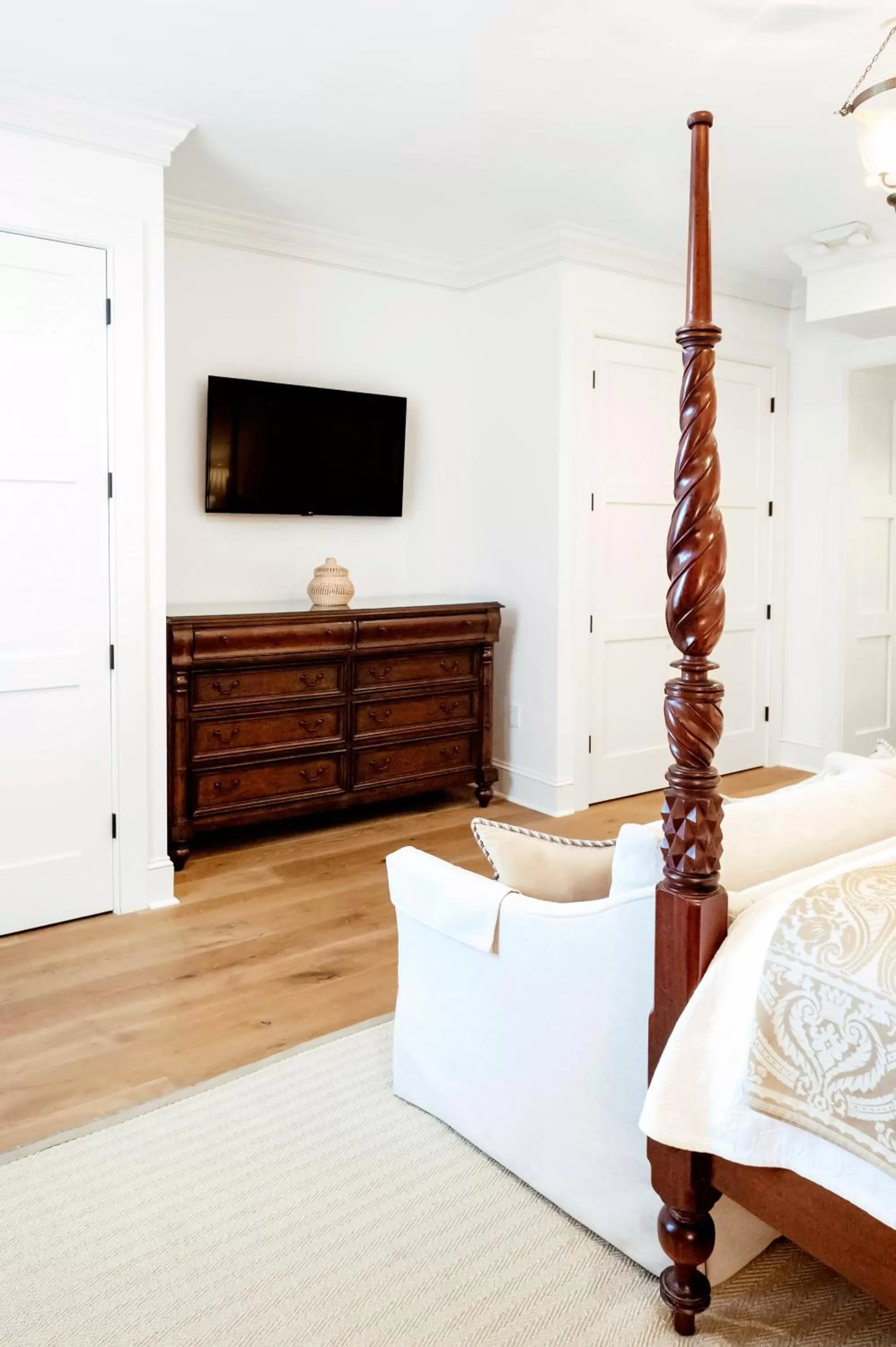 TV and multimedia, Bed in Planters Inn - Charleston