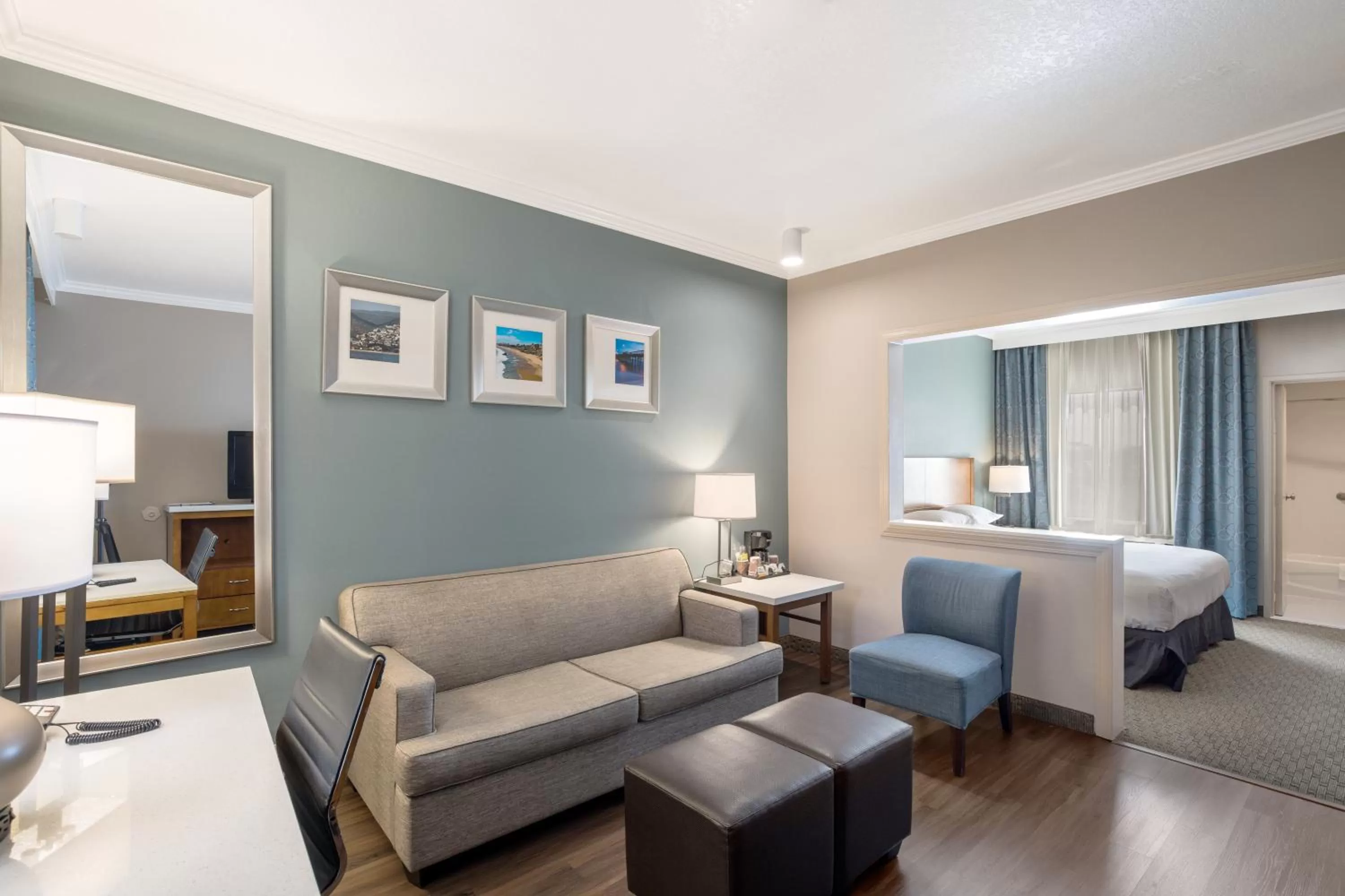 Bed in MainStay Suites Orange County John Wayne Airport