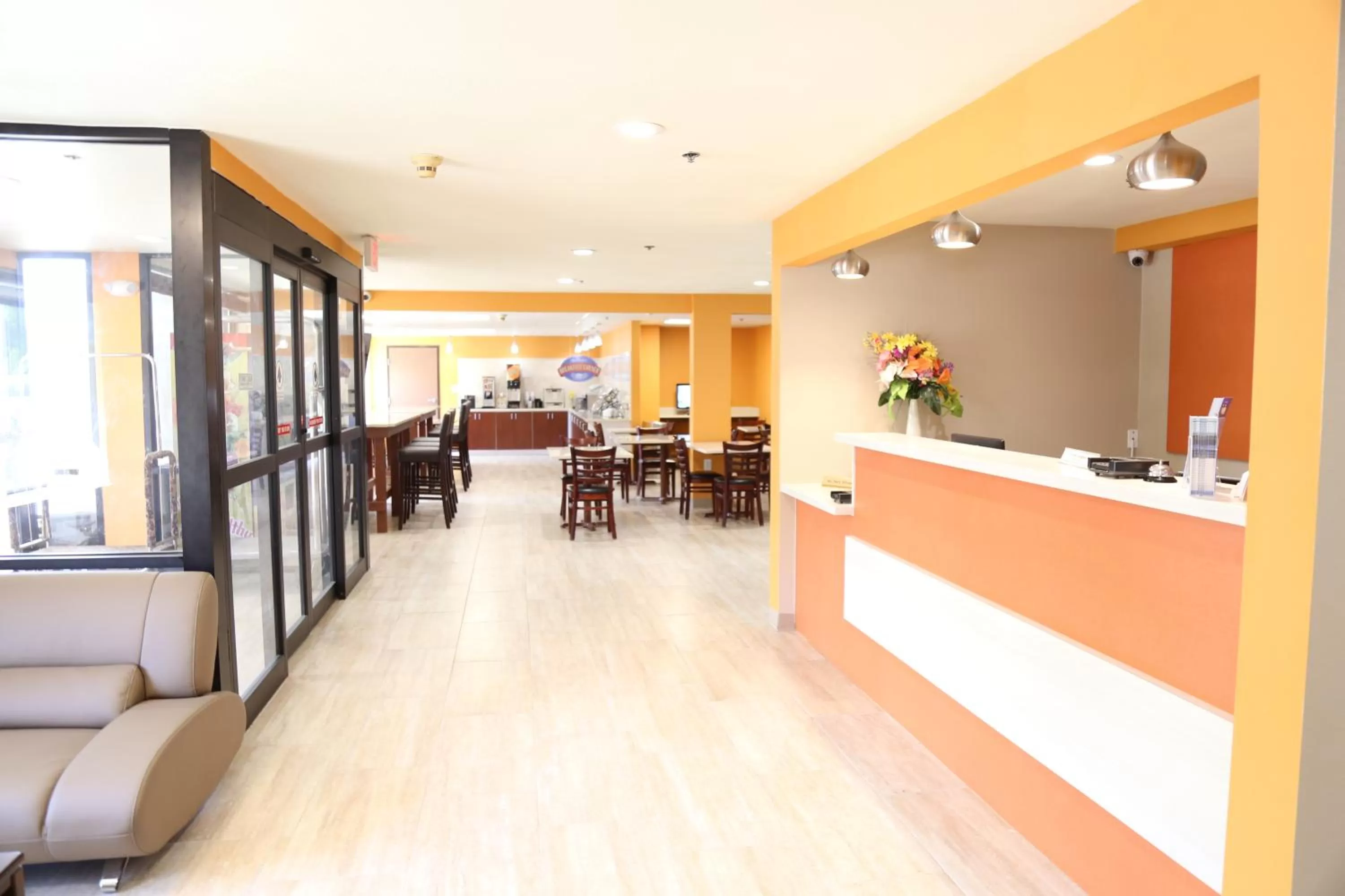 Lobby or reception in Baymont by Wyndham Plano