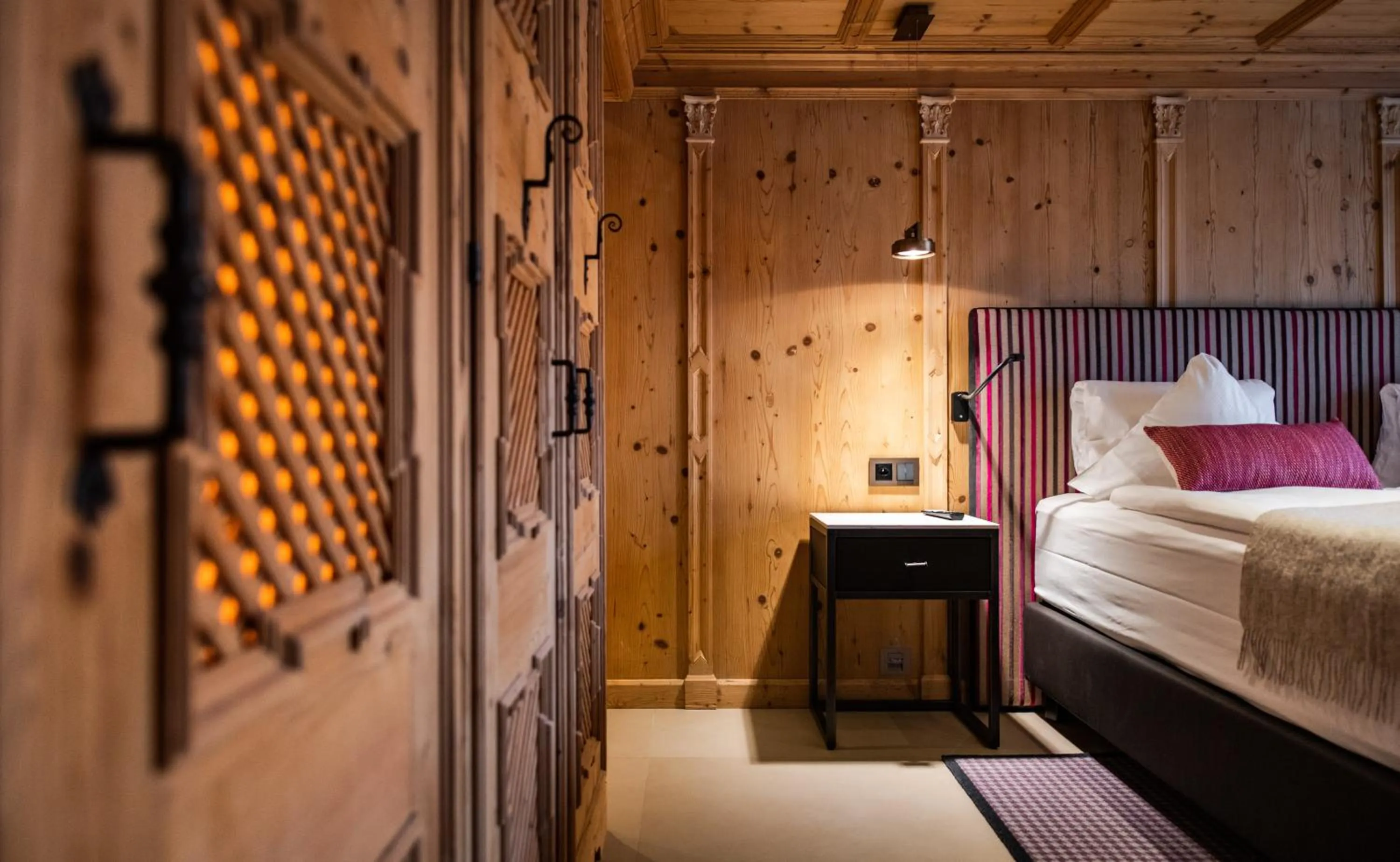 Matterhorn Double Room in Tradition Julen Hotel