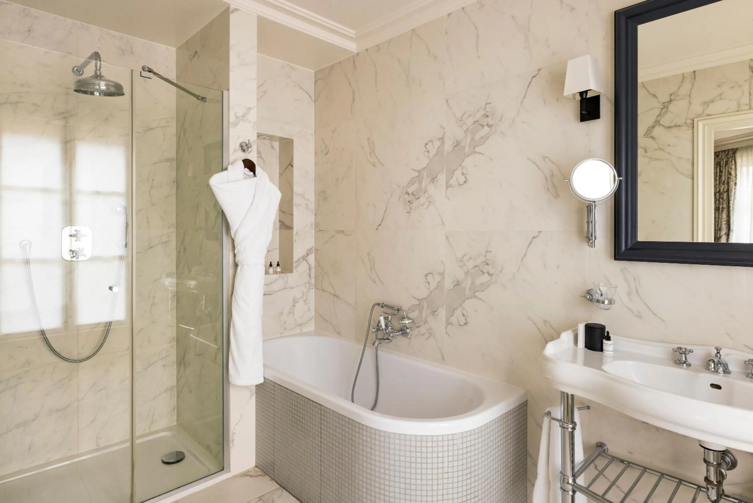 Junior Suite in Pavillon Faubourg Saint-Germain & Spa