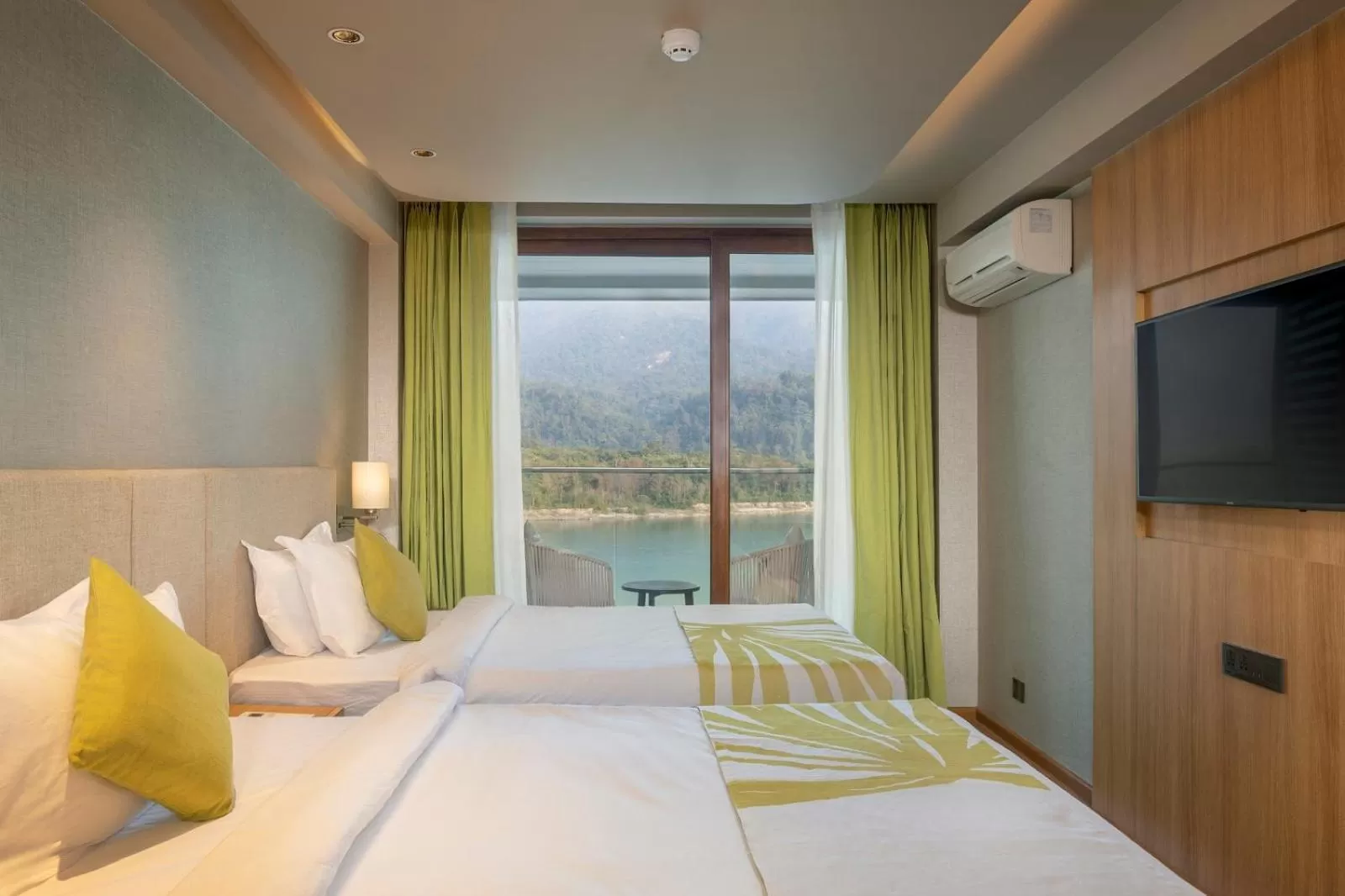 Bed in Modi Yoga Retreat Rishikesh