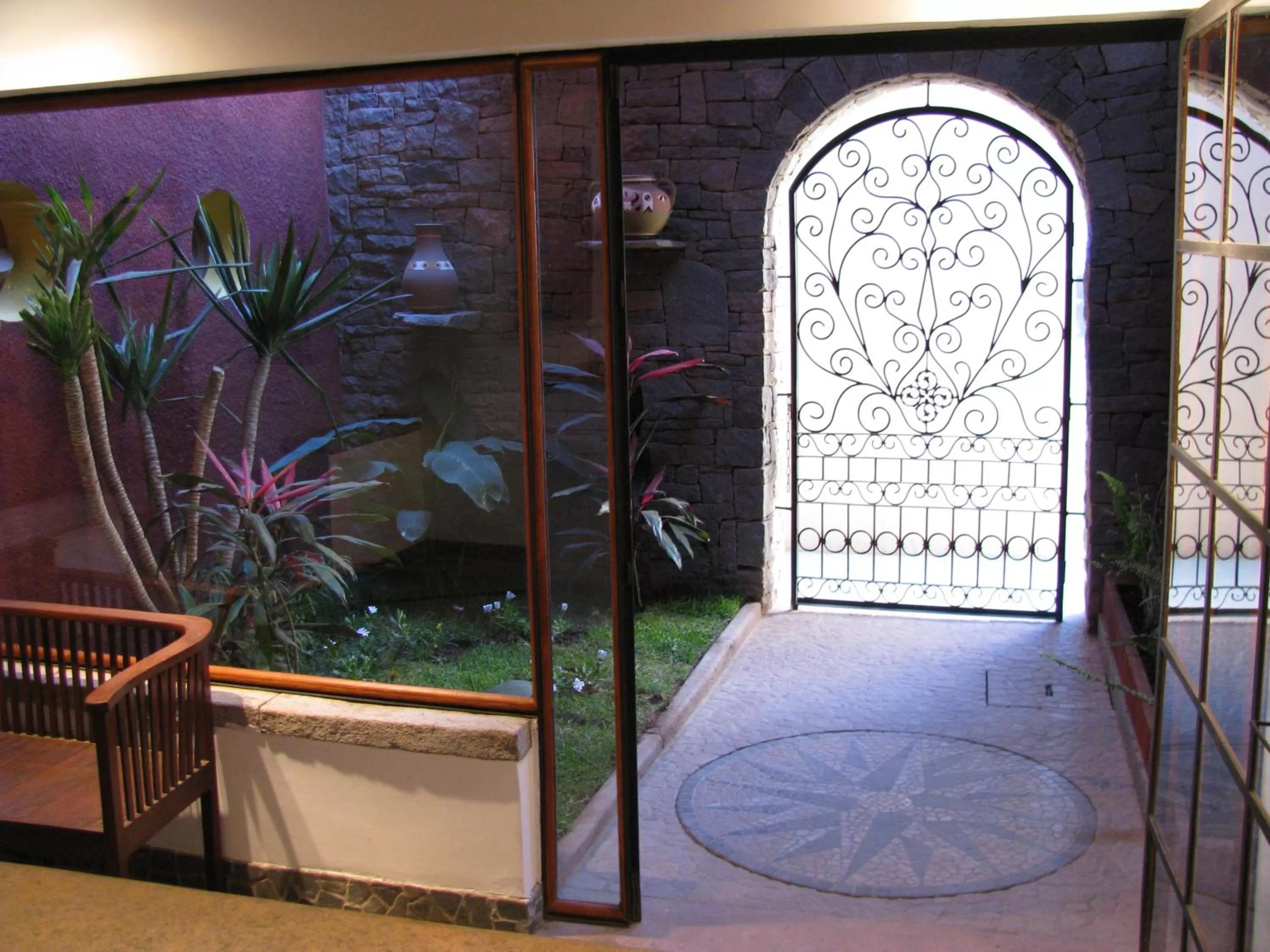 Facade/entrance, Patio/Outdoor Area in Belvedere Hotel