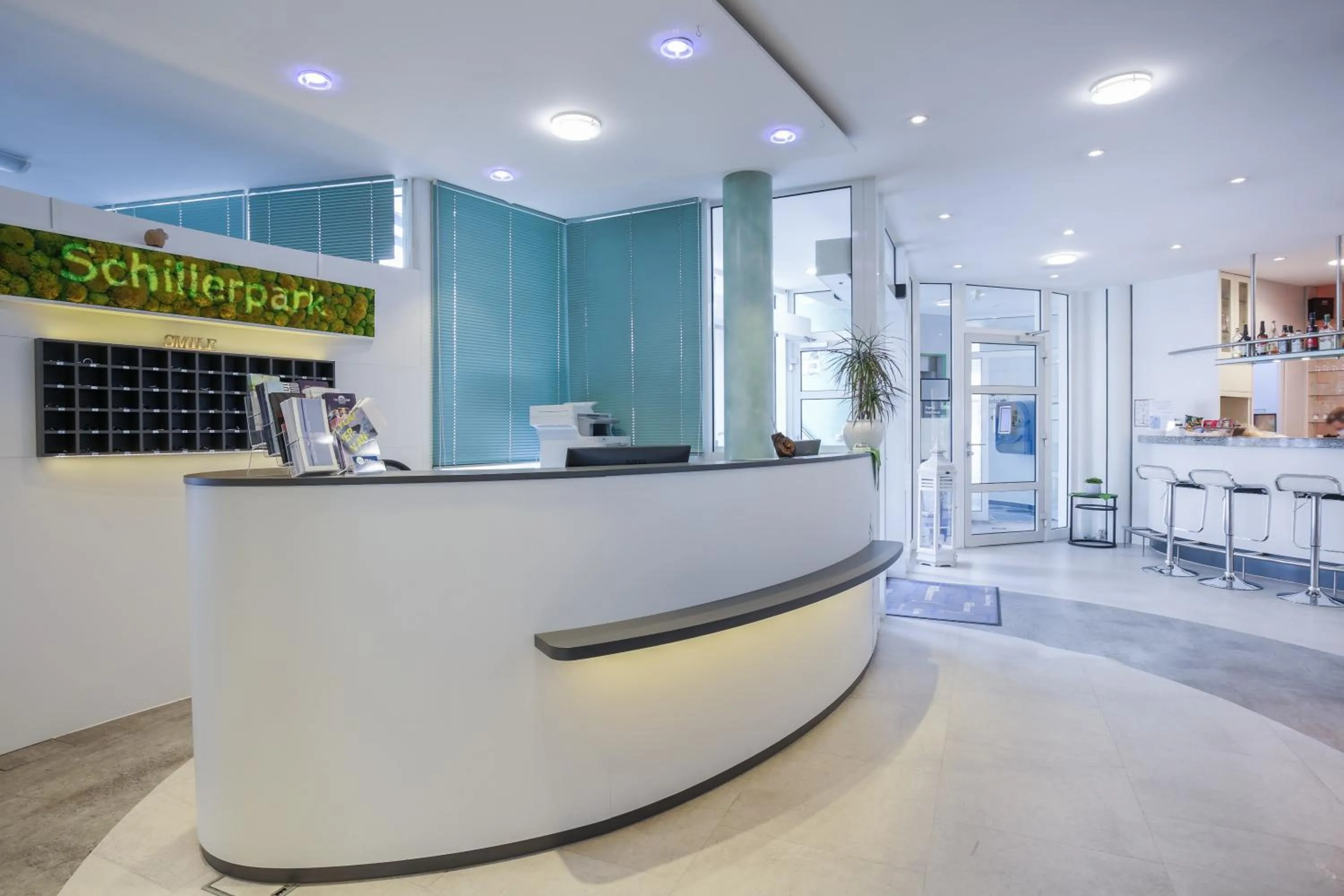 Lobby or reception in Hotel am Schillerpark