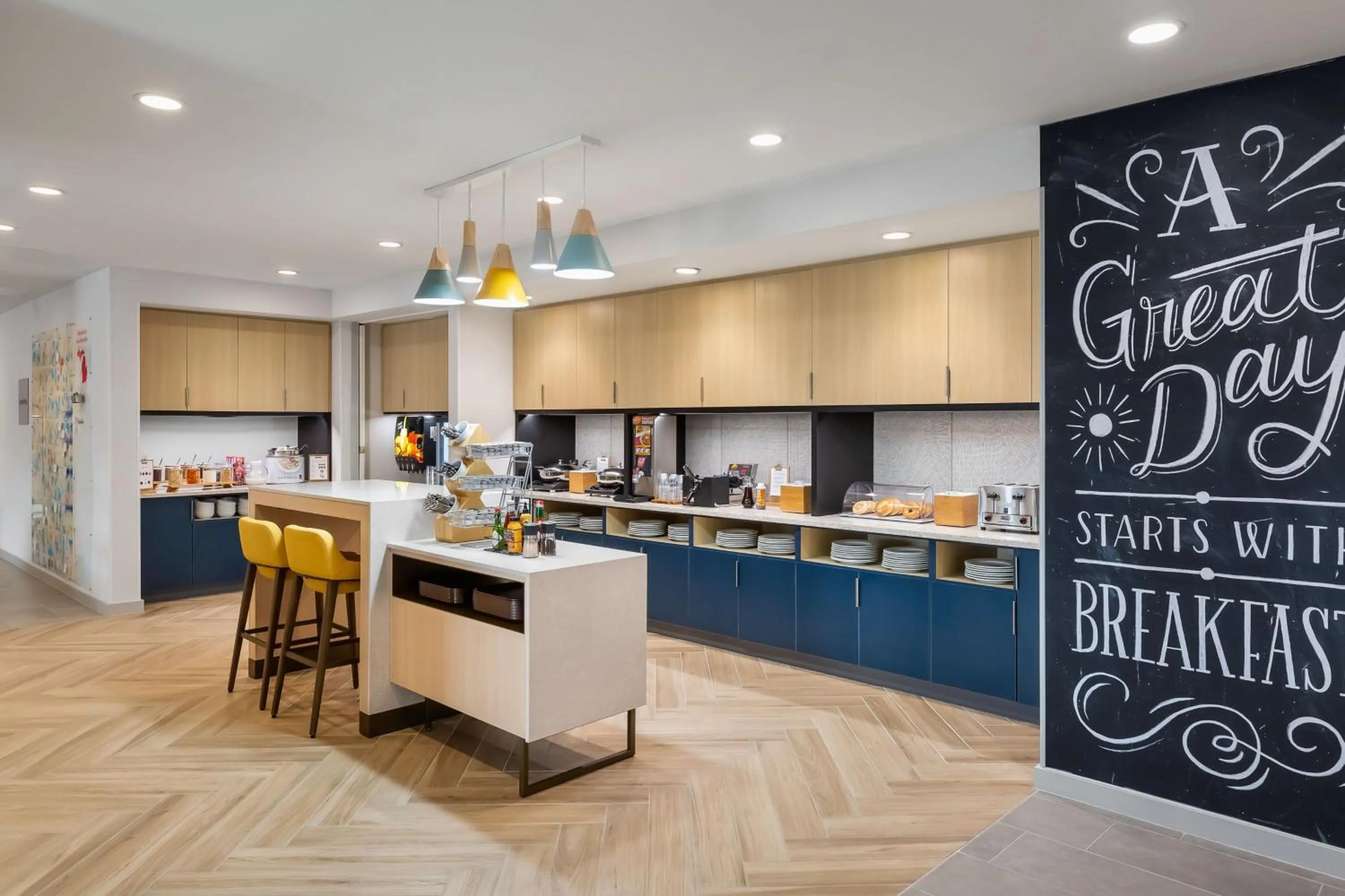 Breakfast in TownePlace Suites by Marriott Iron Mountain