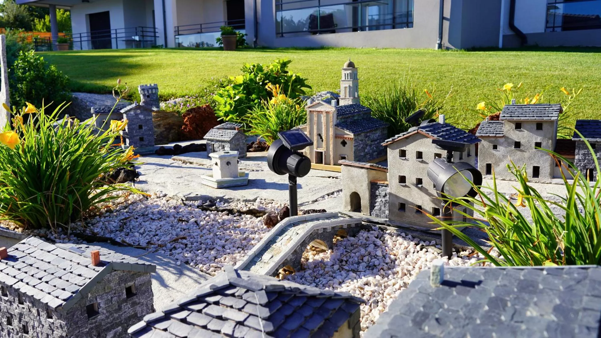 Decorative detail in hôtel résidence a torra