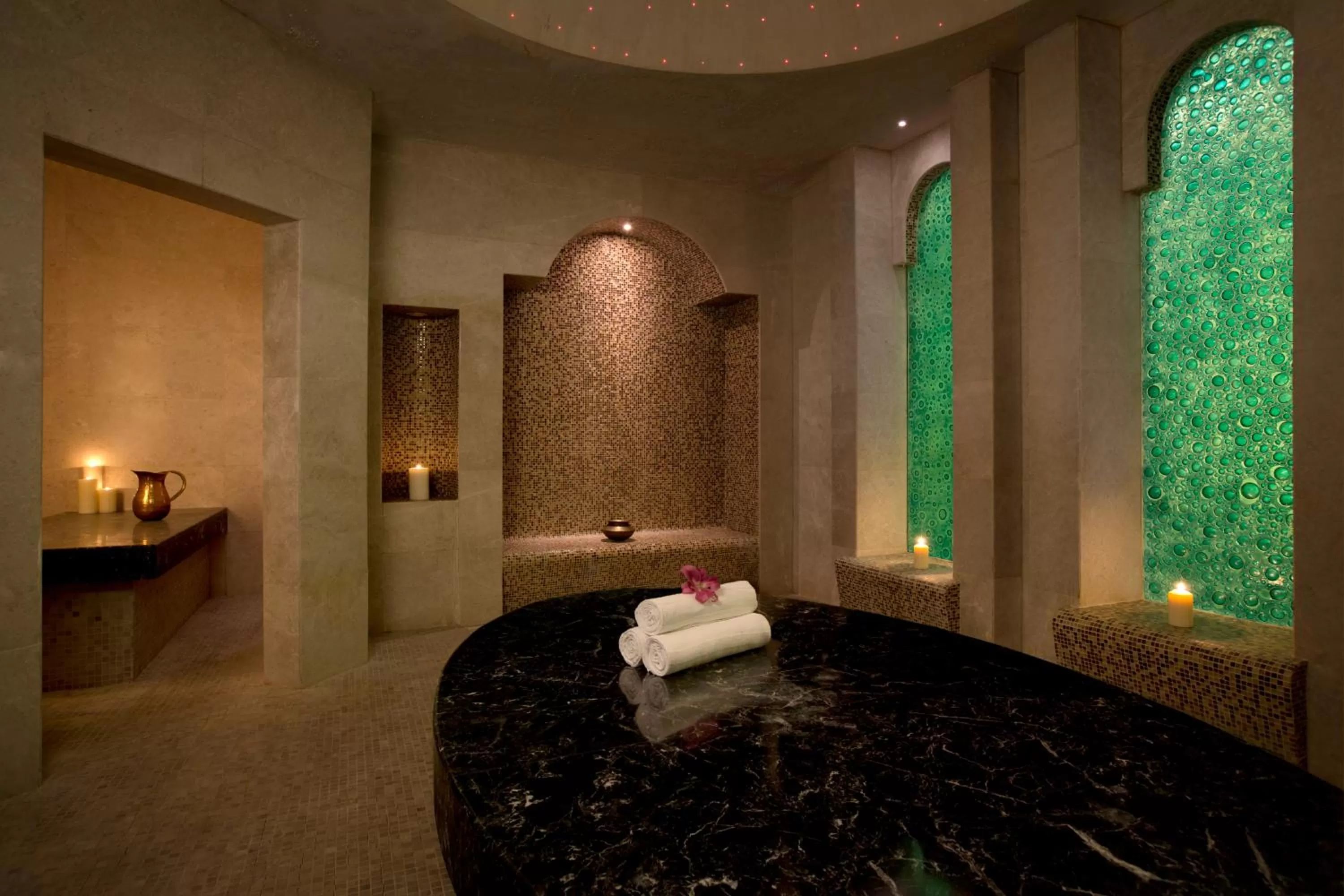 Spa and wellness centre/facilities, Bed in Millennium Al Rawdah Hotel