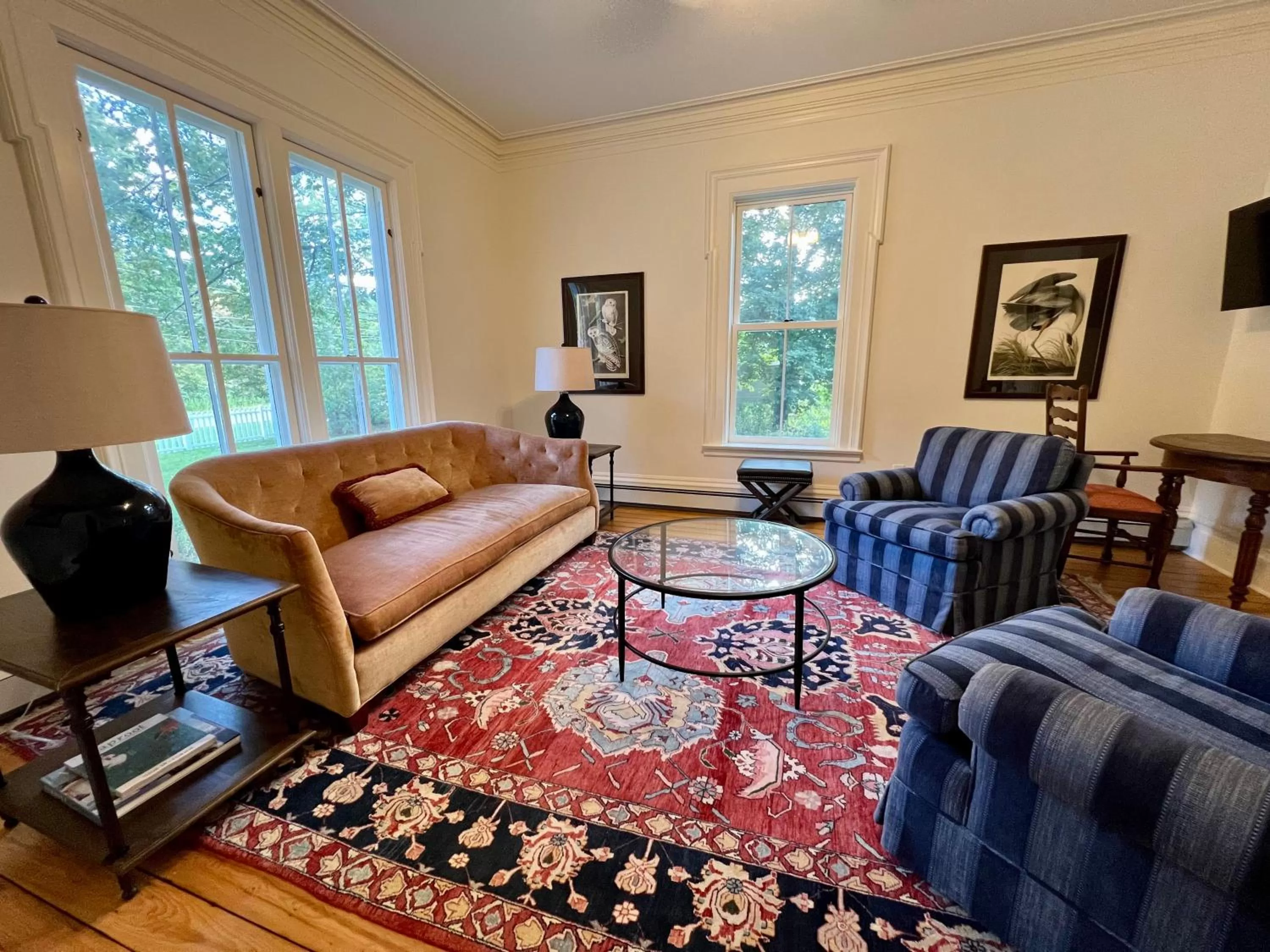 Living room in Hill Farm Inn - Manchester