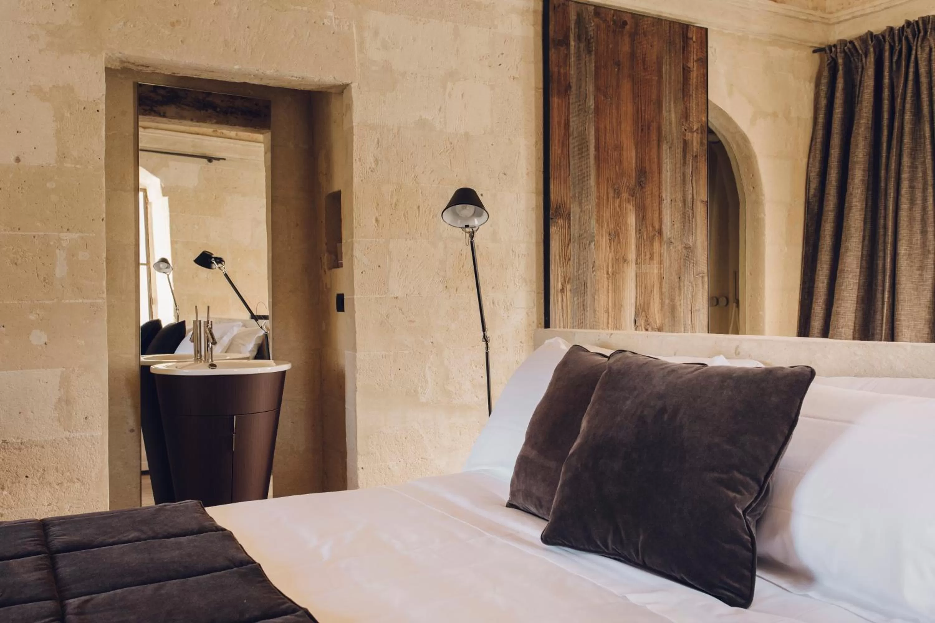 Photo of the whole room, Bed in Il Palazzotto I Residence & Winery