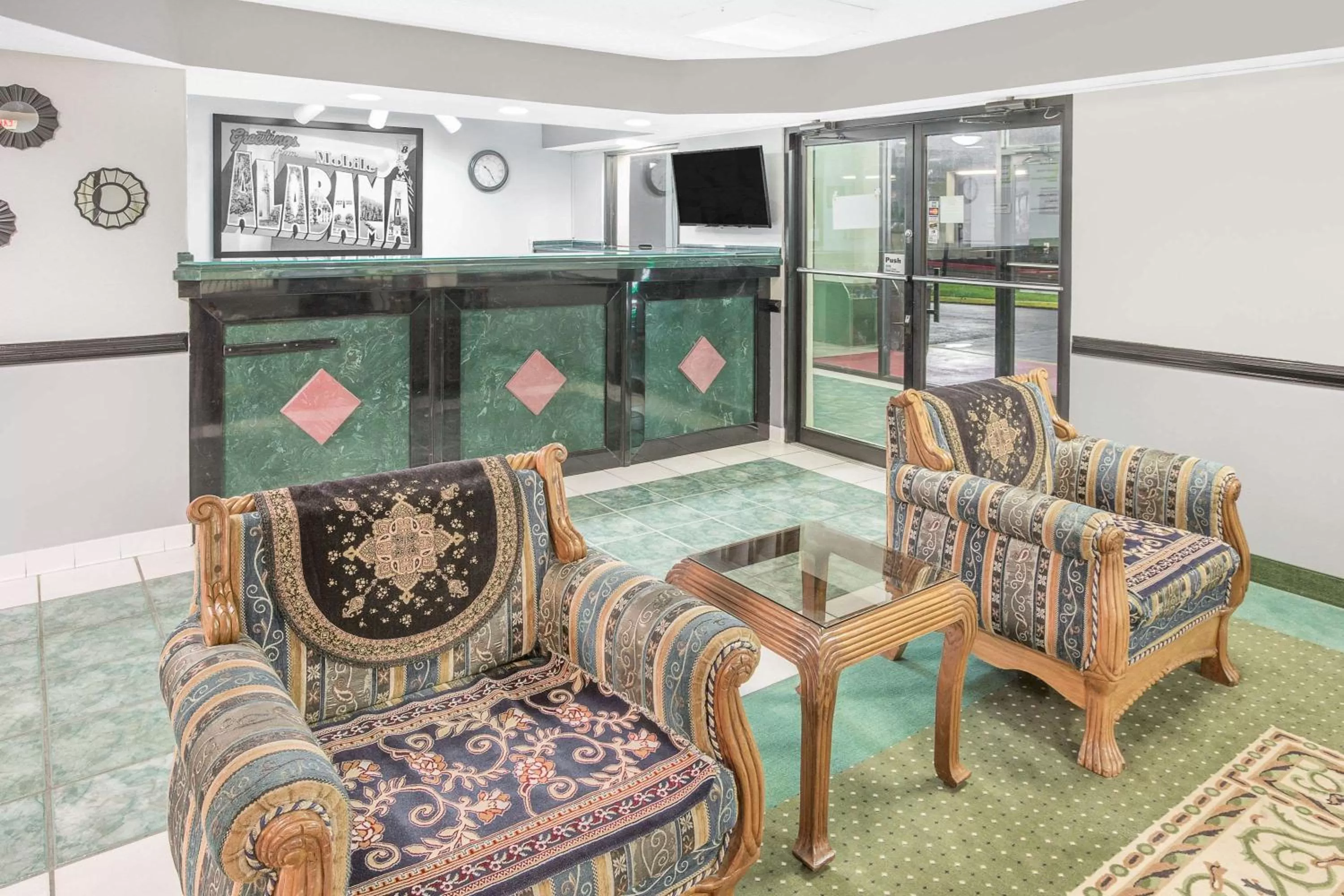 Lobby or reception in Super 8 by Wyndham Mobile