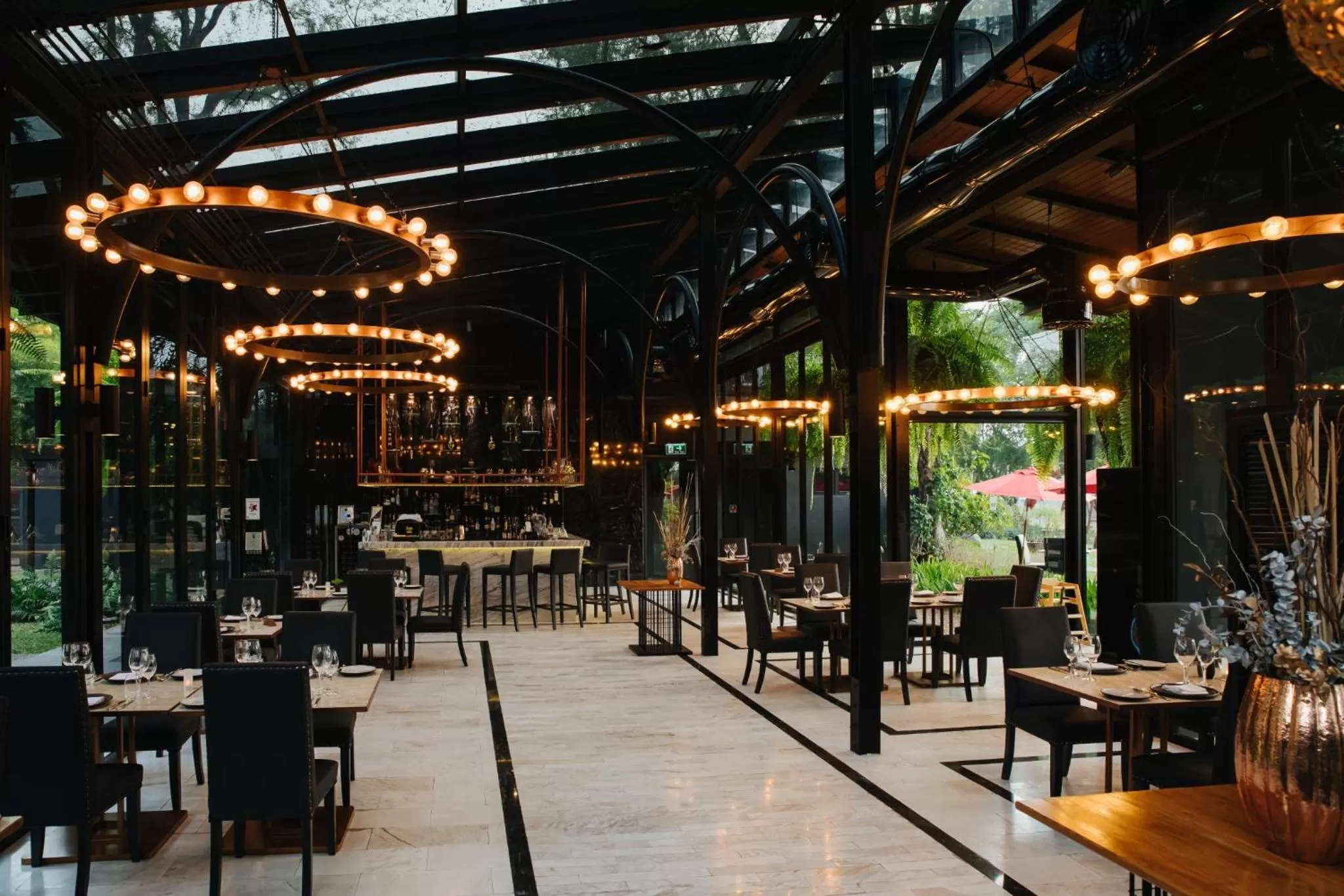 Restaurant/places to eat in Cross Chiang Mai Riverside