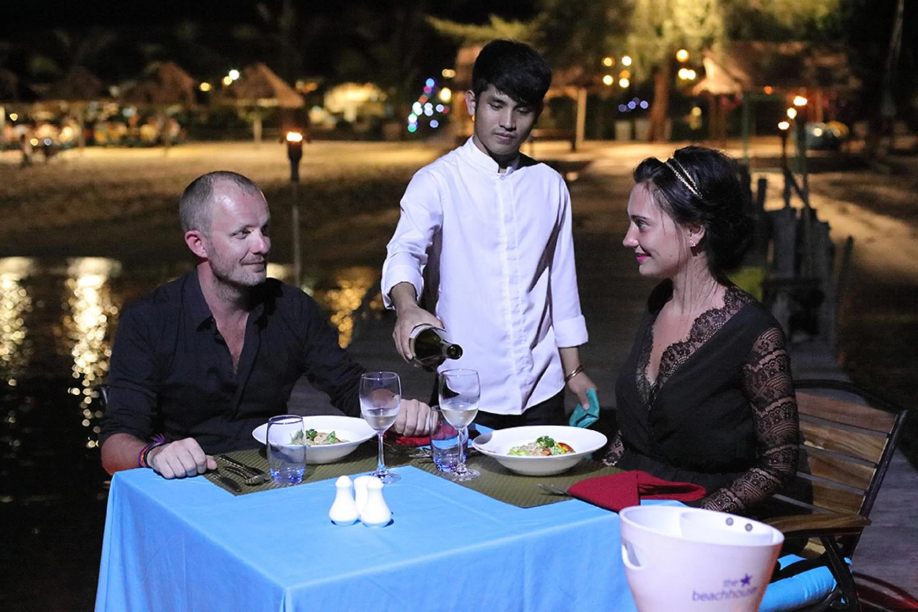 Food and drinks in Sok San Beach Resort