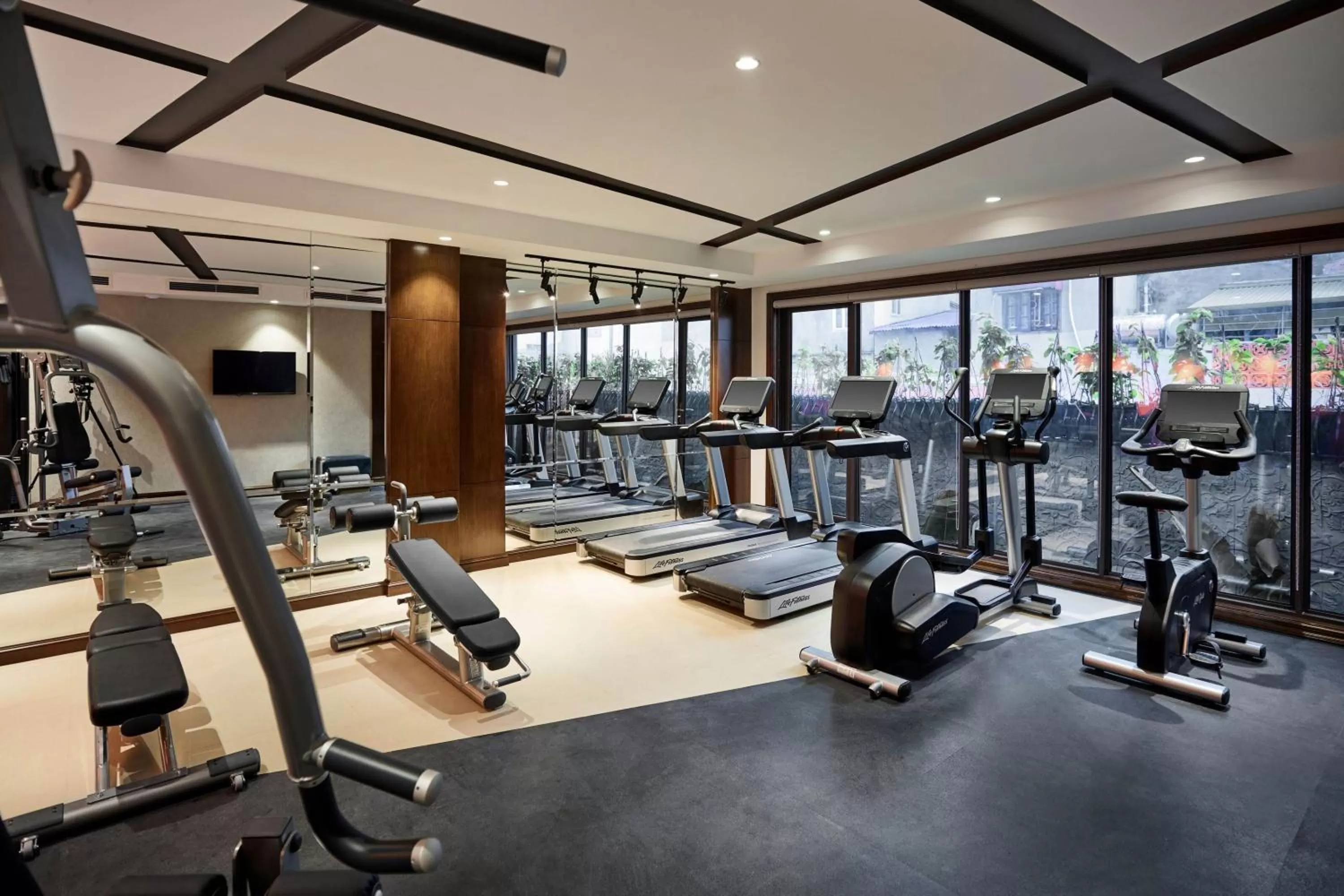 Fitness centre/facilities in Peridot Grand Luxury Boutique Hotel