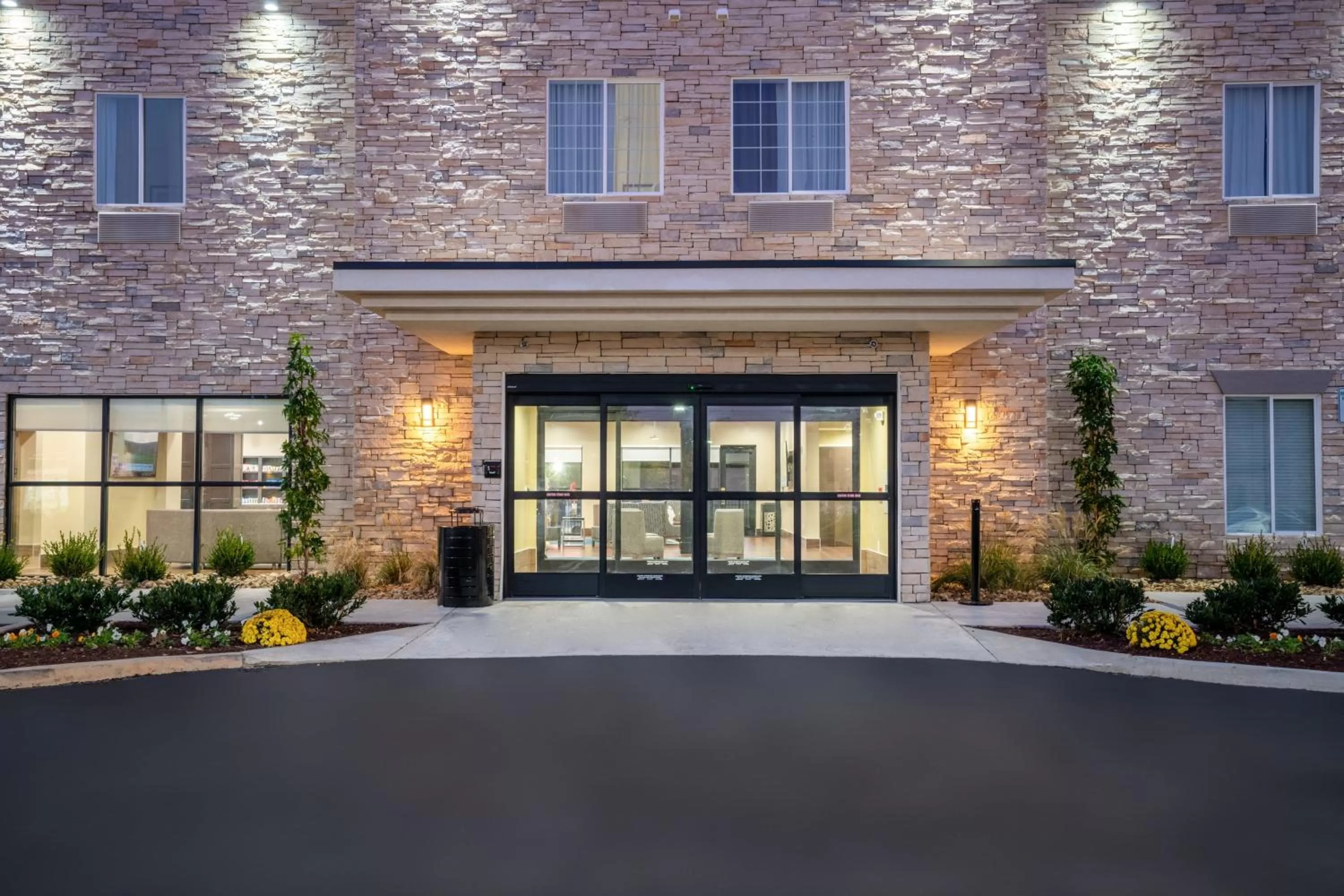 Property building in Candlewood Suites - Nashville - Franklin by IHG