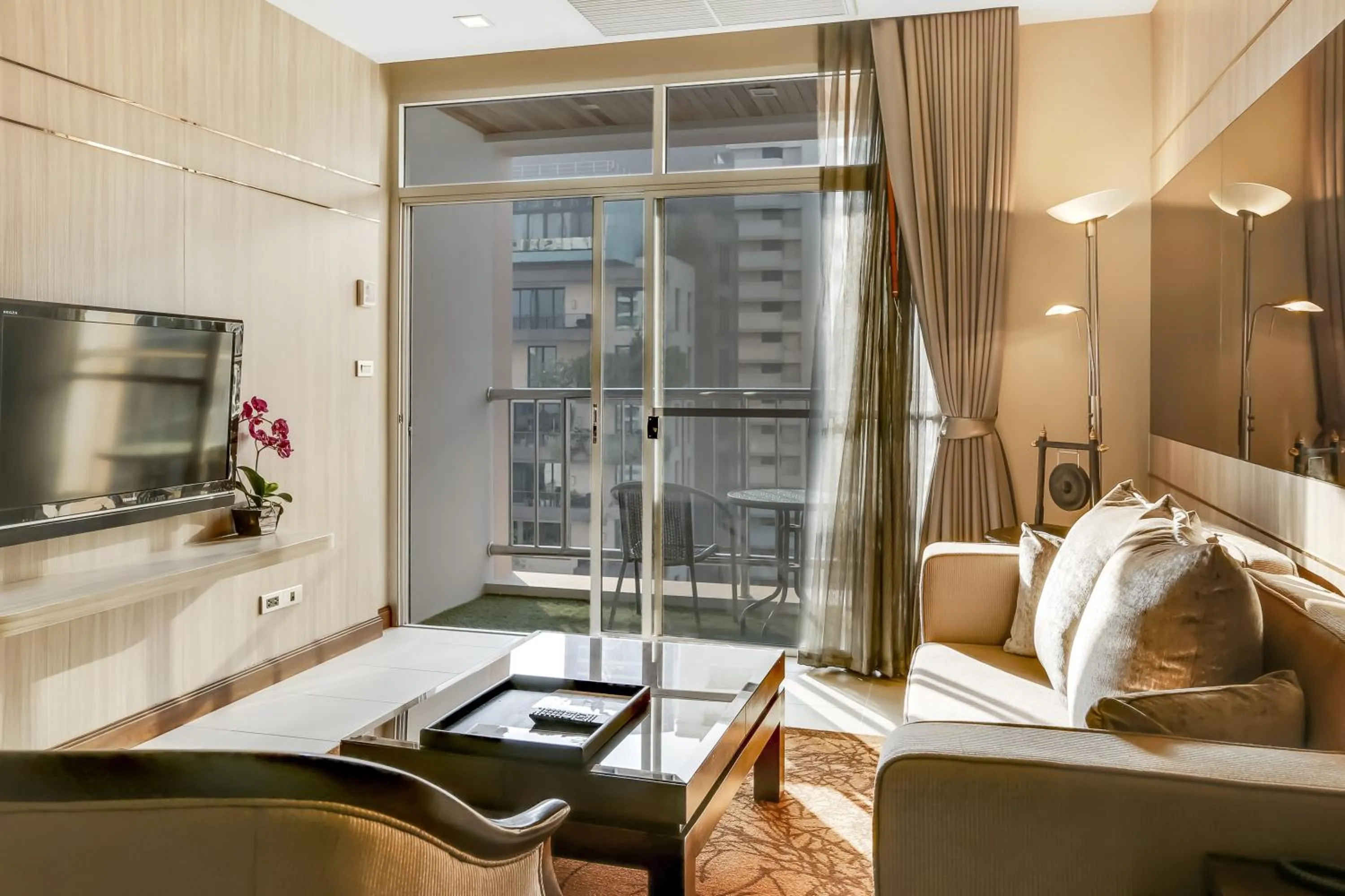 Balcony/Terrace in Grand Mercure Bangkok Asoke Residence