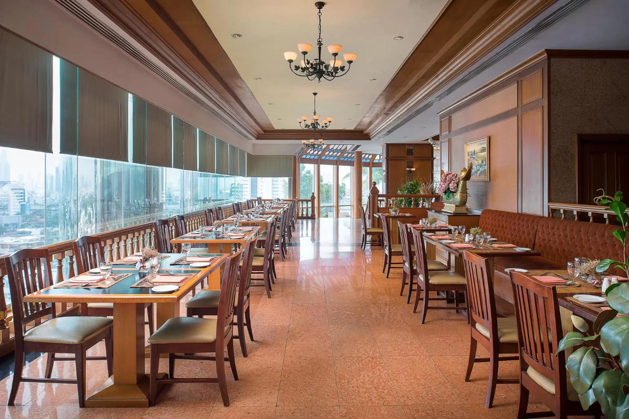 Restaurant/places to eat in Prince Palace Hotel Bangkok