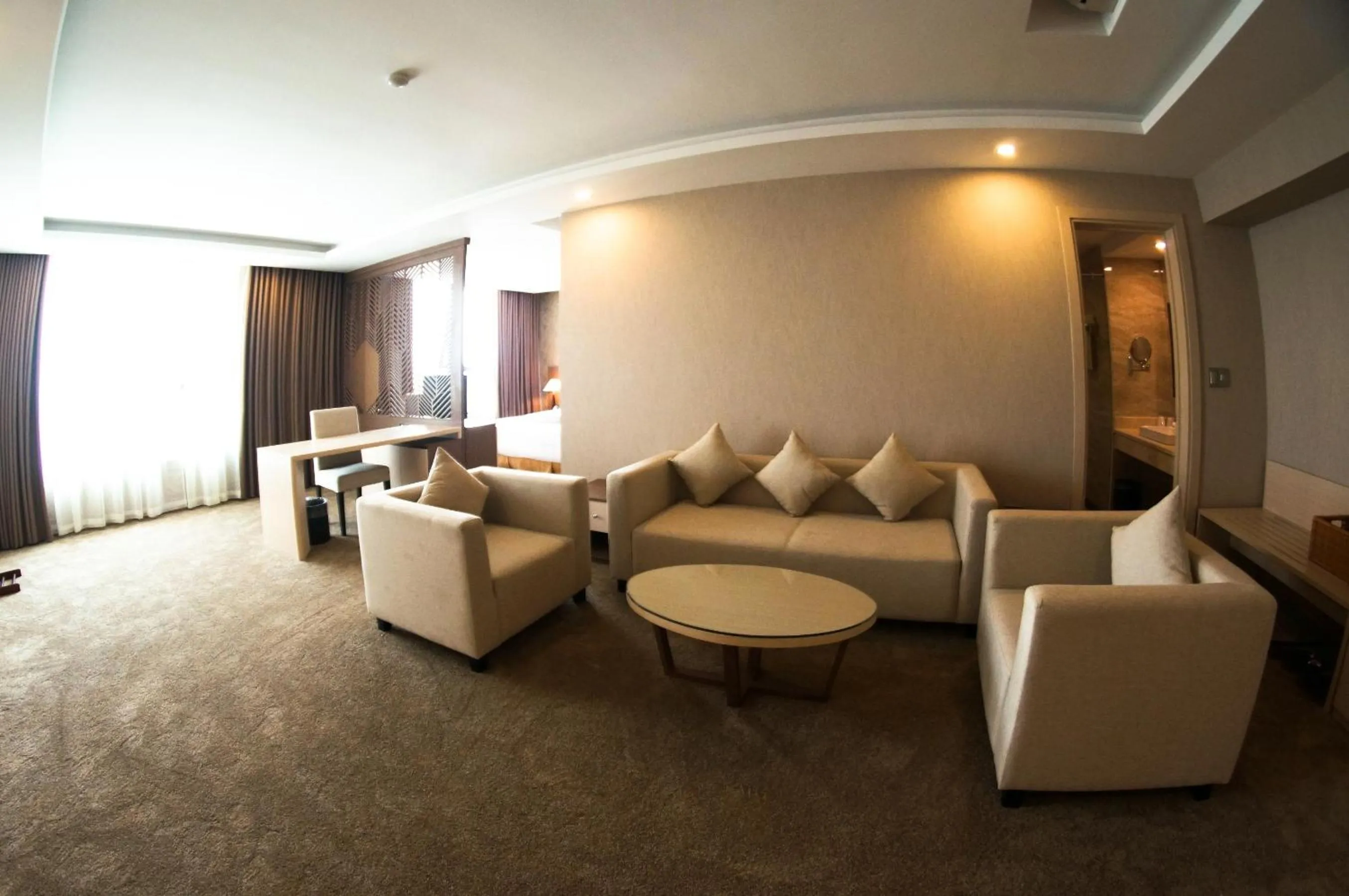 Photo of the whole room in Muong Thanh Grand Thanh Hoa Hotel