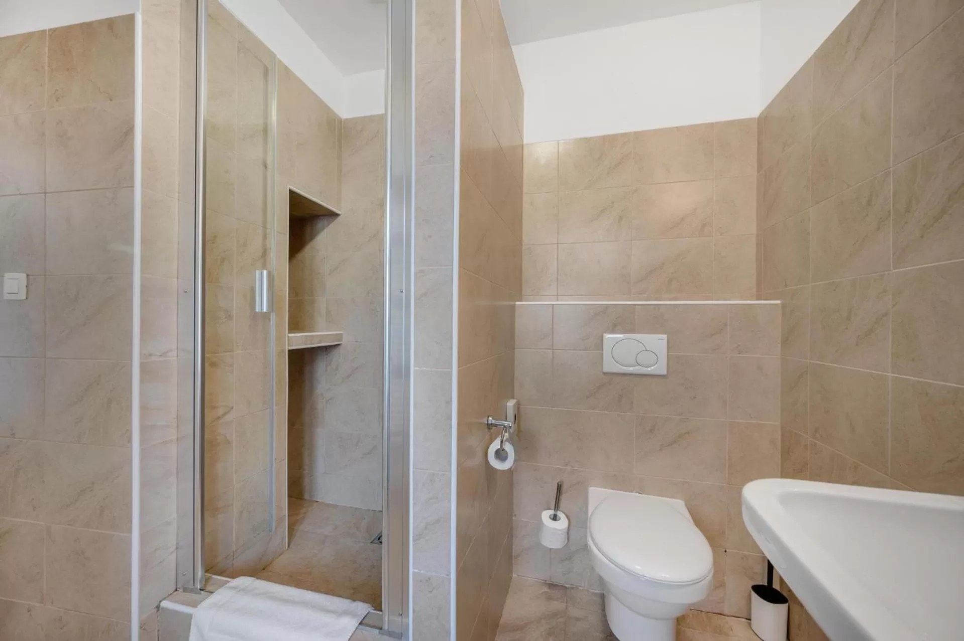 Bathroom in Garni Hotel VIRGO