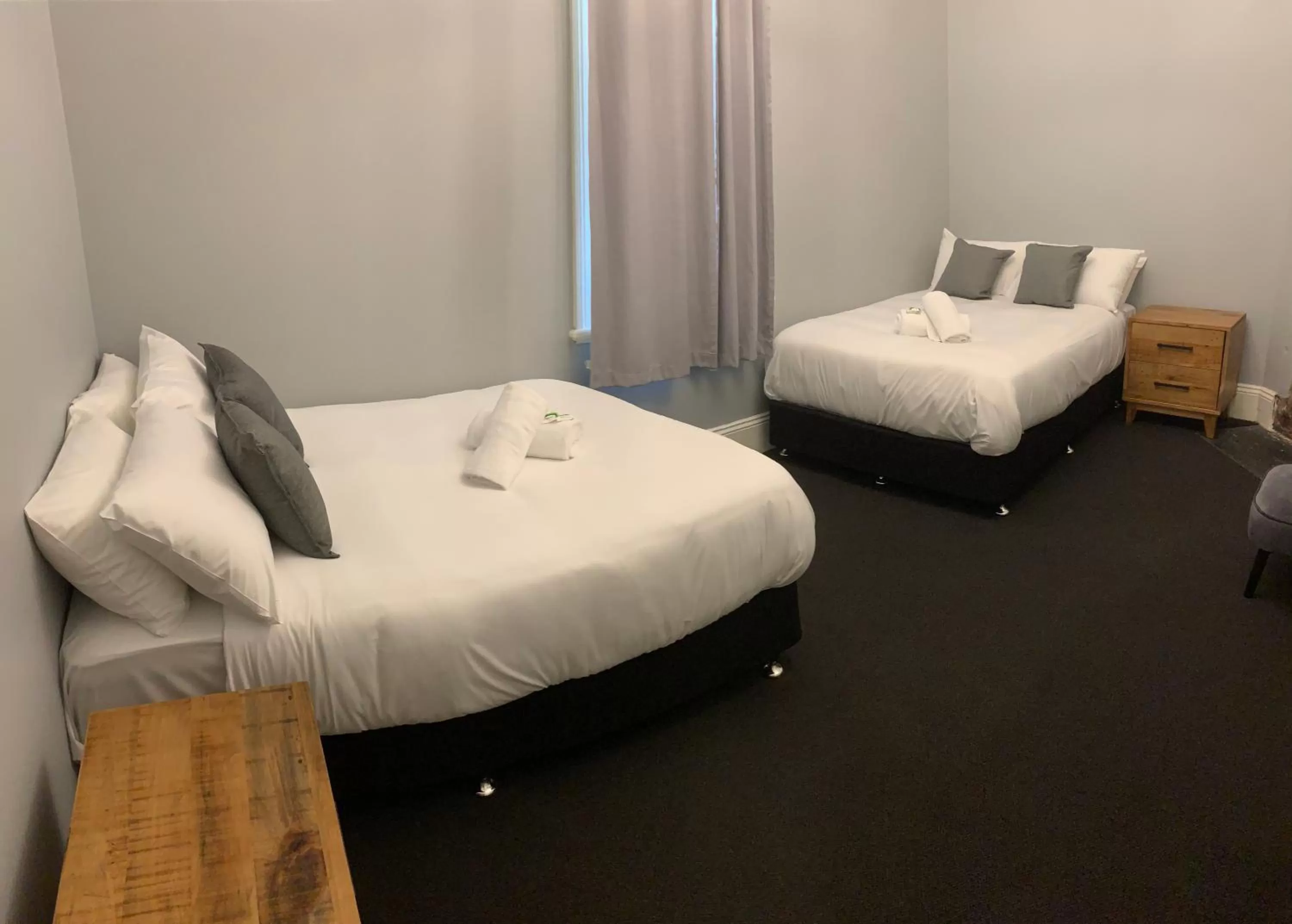 Bedroom, Bed in Abermain Hotel