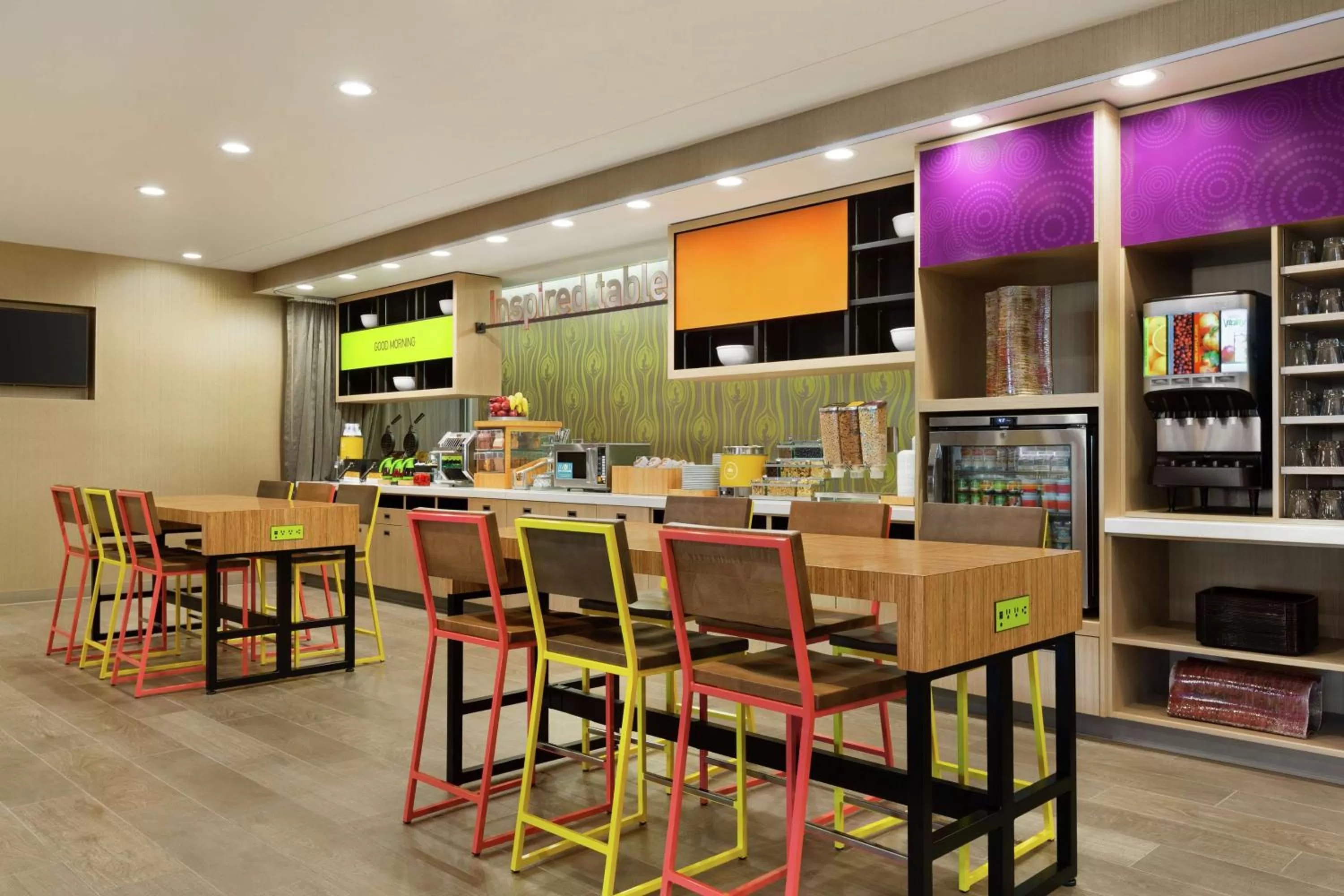 Breakfast in Home2 Suites By Hilton Portland Airport